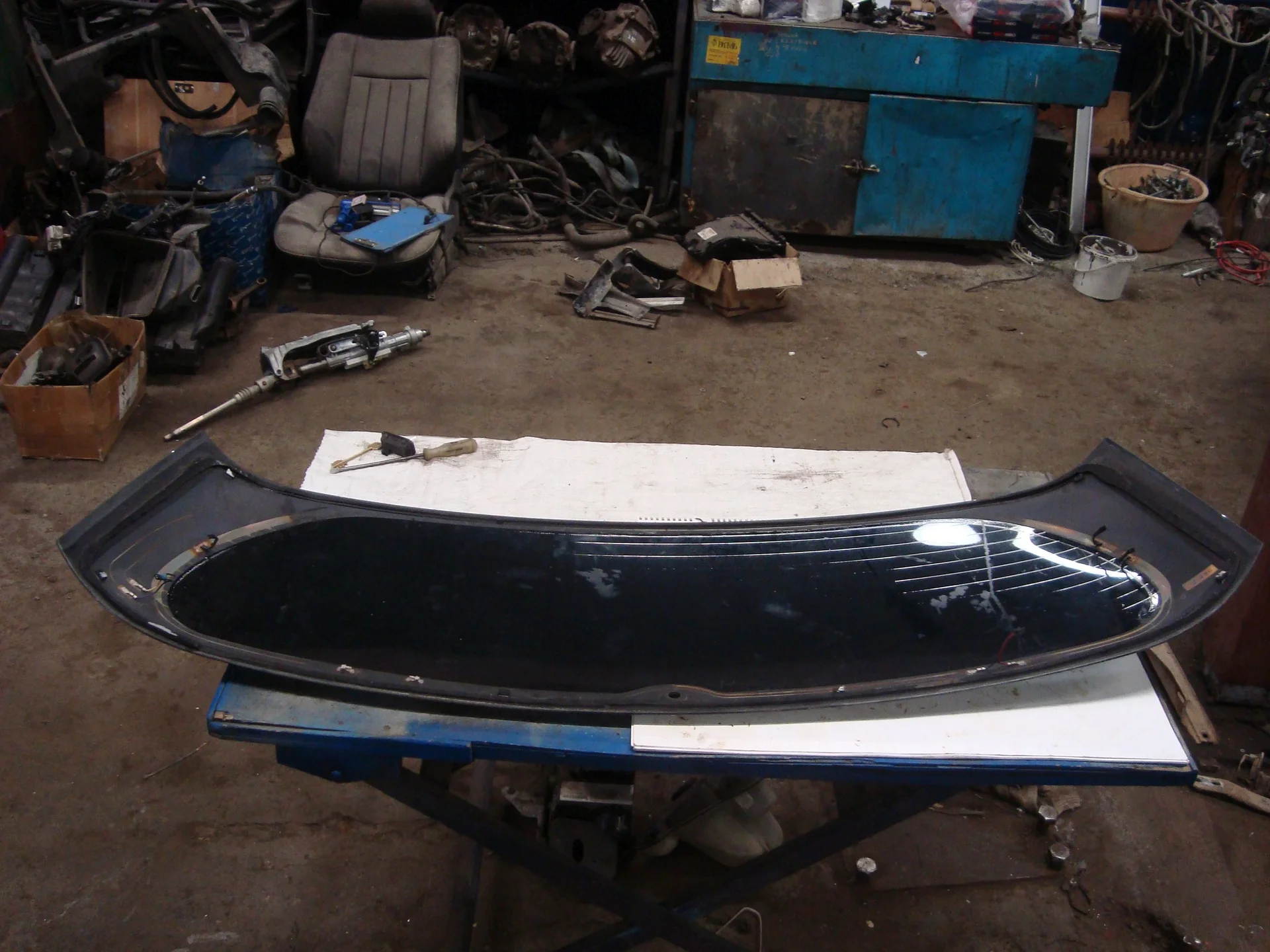 Стекло двери багажника Mercedes-Benz W251 272 A2517400257 - миниатюра 3