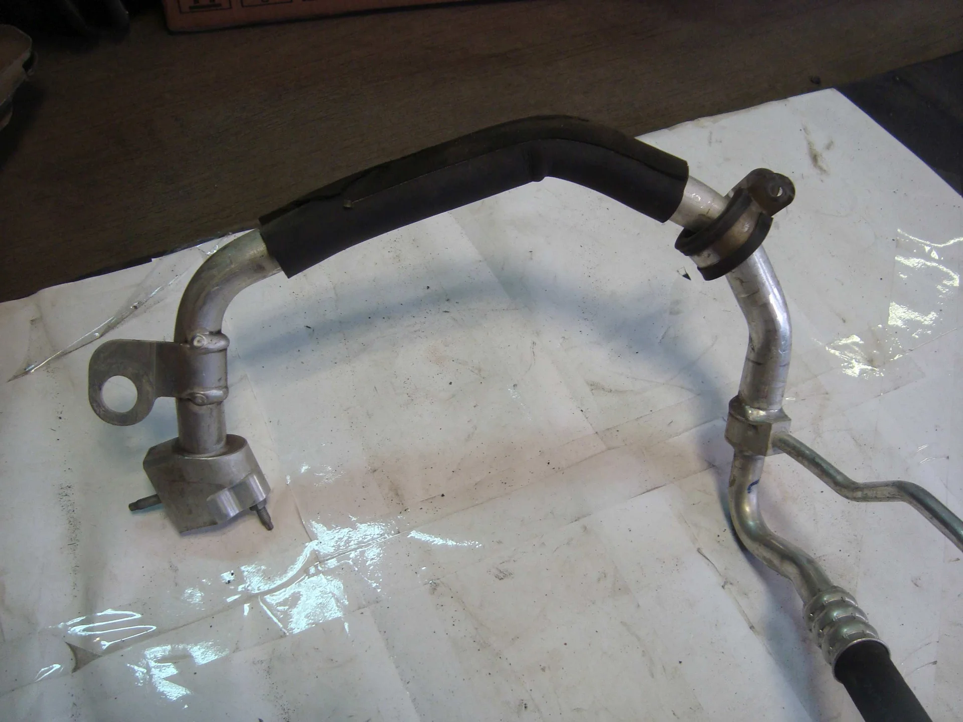 Трубка кондиционера Mercedes-Benz W212 A2128301616 - миниатюра 4