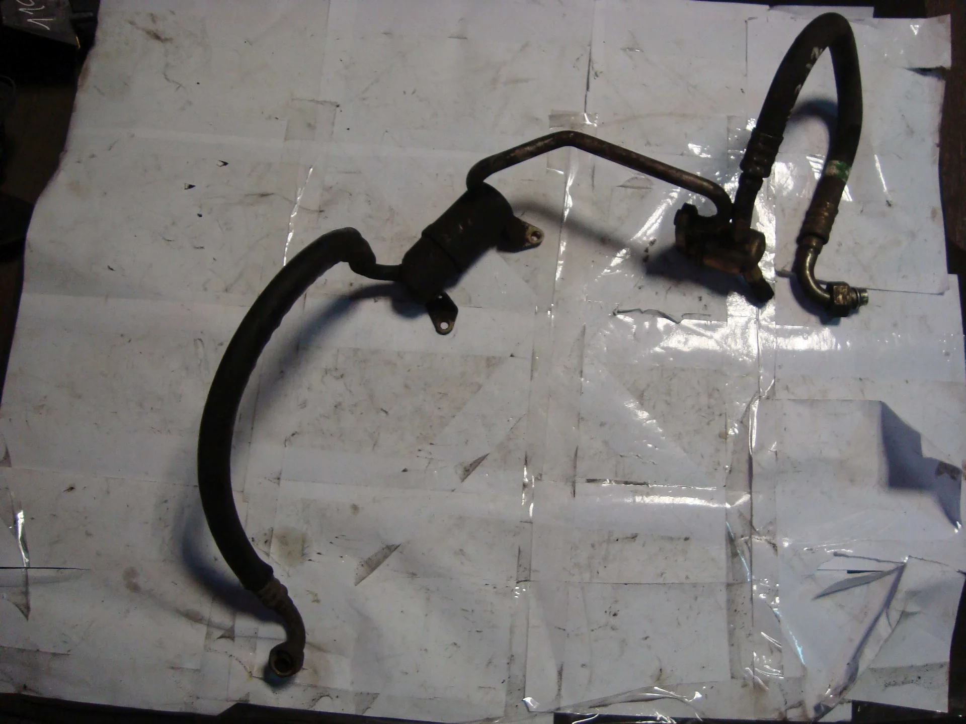 Трубка кондиционера Mercedes-Benz W202 111 A1112302356 - изображение 1