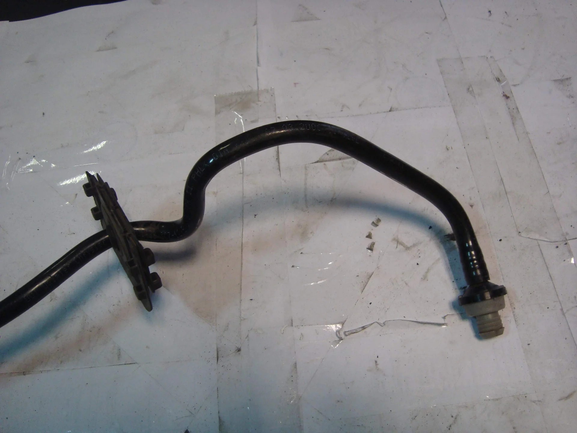 Трубка вакуумная Mercedes-Benz W221  A2214301429 - миниатюра 3
