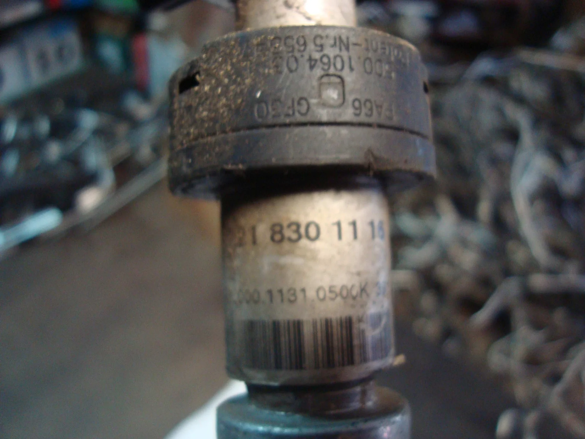 Трубка вакуумная Mercedes-Benz W221 A2218300516 - миниатюра 7
