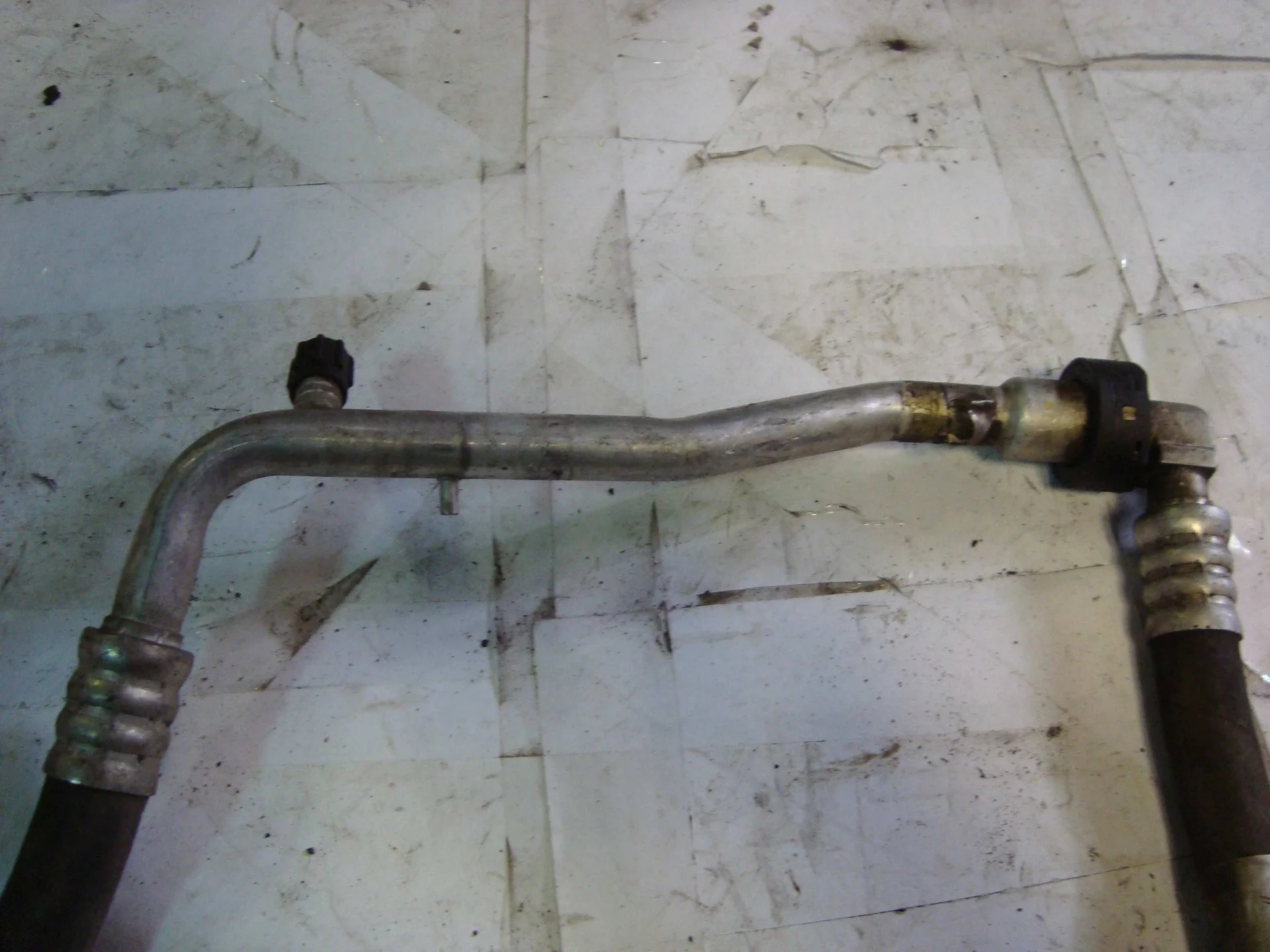 Трубка кондиционера Mercedes-Benz W211  A2118300715 - миниатюра 4