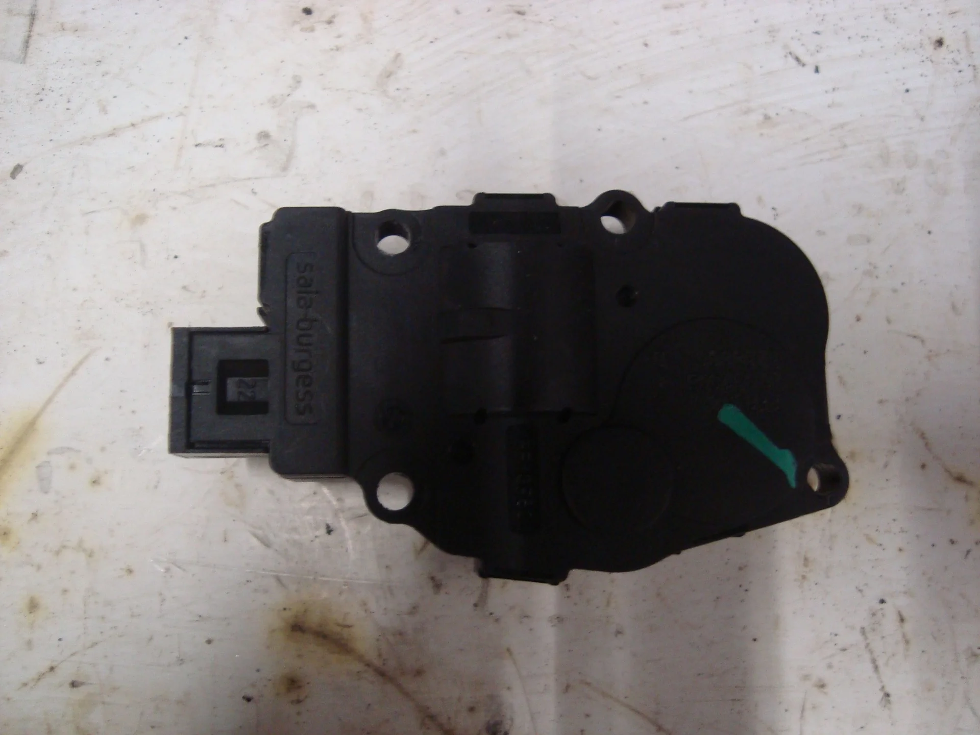 Моторчик заслонки печки Mercedes-Benz W251 272 A1669060008 - миниатюра 2