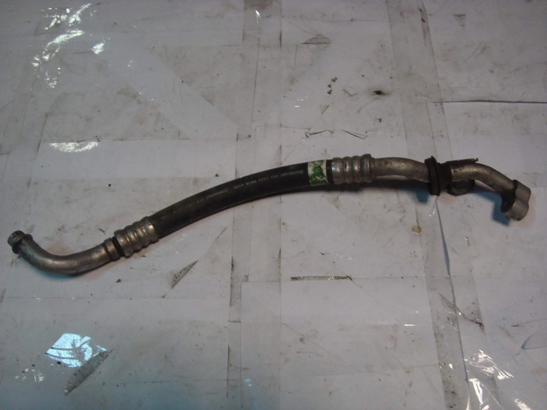 Трубка кондиционера Mercedes-Benz W210 A2108304415 - изображение 1