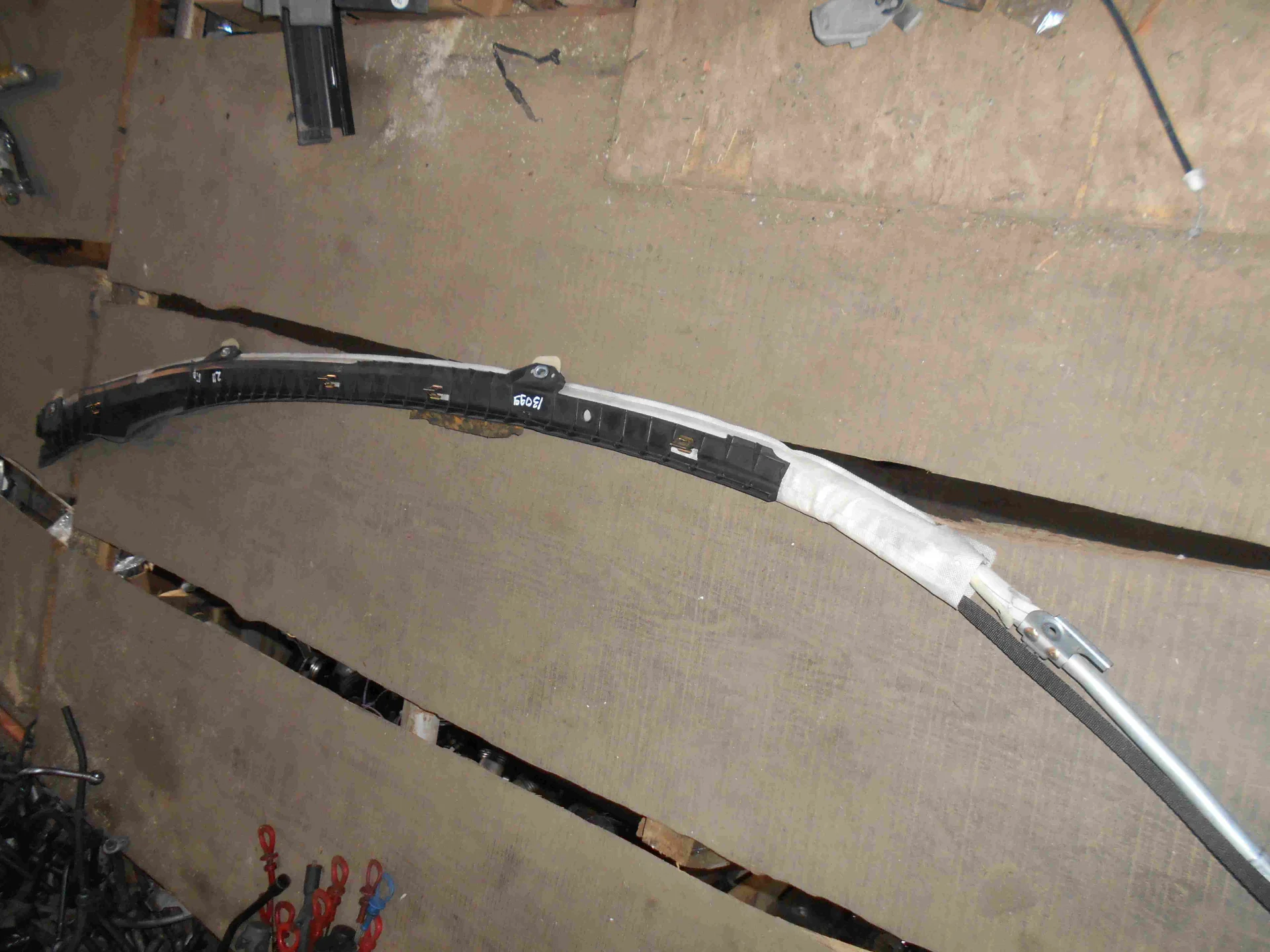 Шторка правая Mercedes-Benz W211  A2118602205 - миниатюра 2