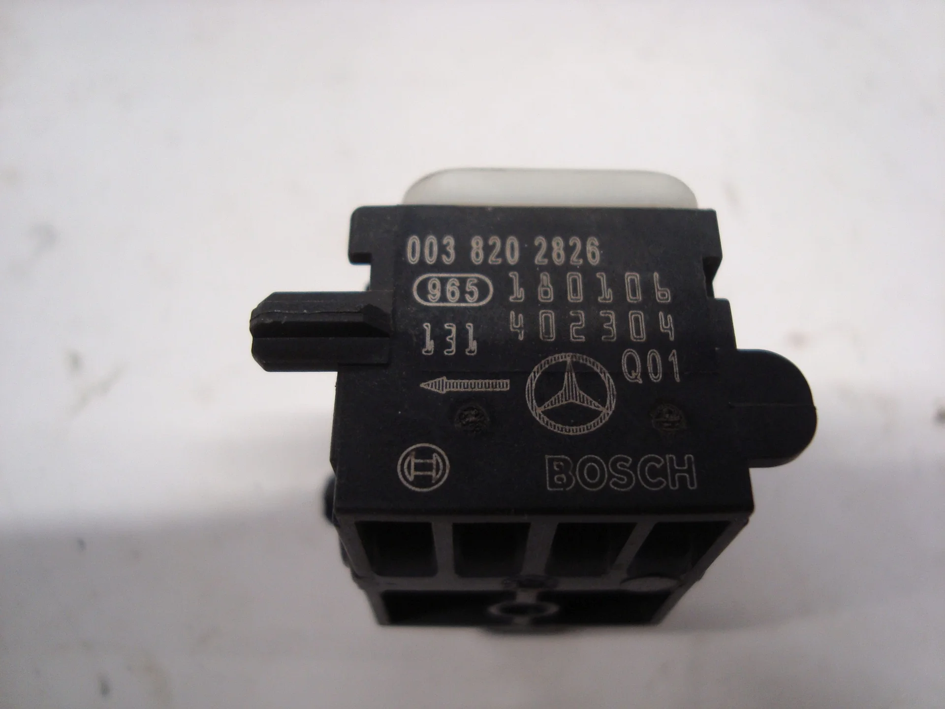 Датчик удара кузова Mercedes-Benz W251 272 A0038202826 - миниатюра 3