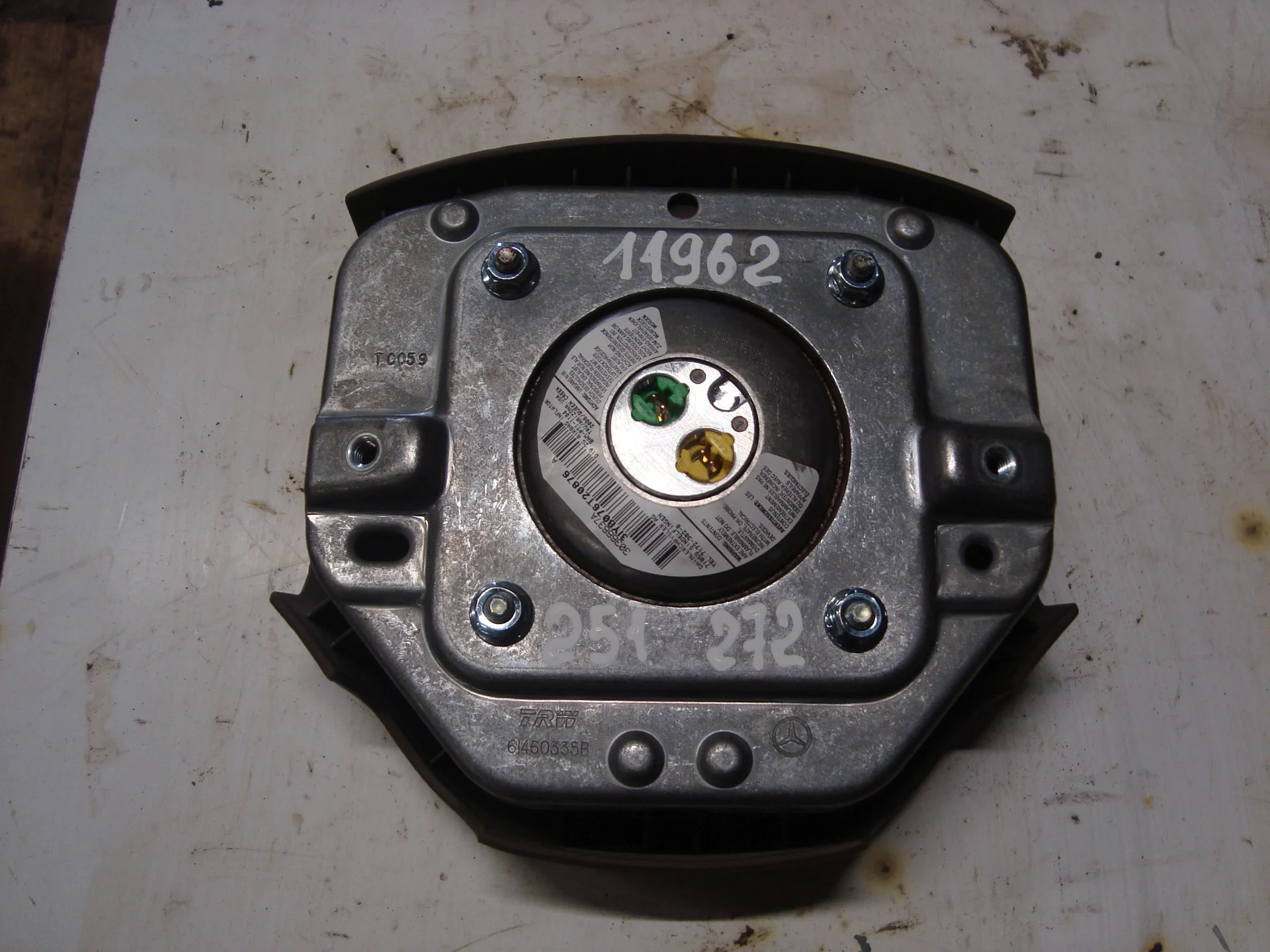 Подушка безопасности в руль Mercedes-Benz W251 272 A1644600098 - миниатюра 3