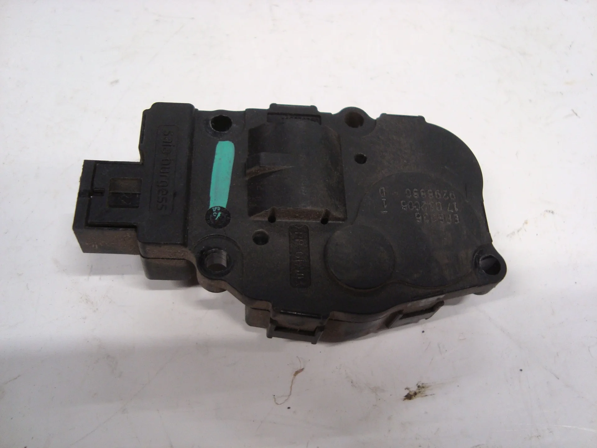 Моторчик заслонки печки Mercedes-Benz W251 272 A1669060008 - миниатюра 2
