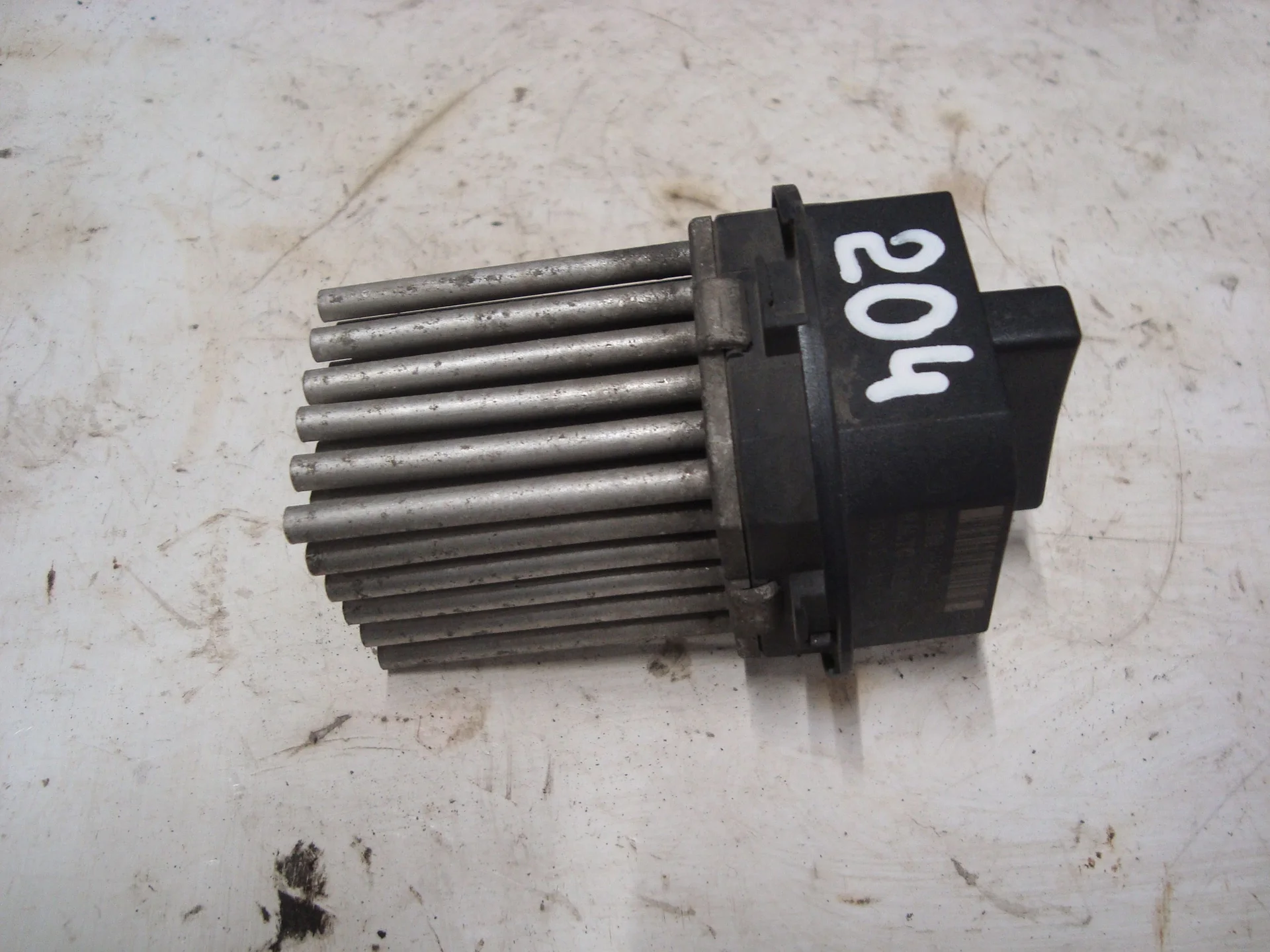 Резистор отопителя Mercedes-Benz W204 271 A2048707710 - изображение 1