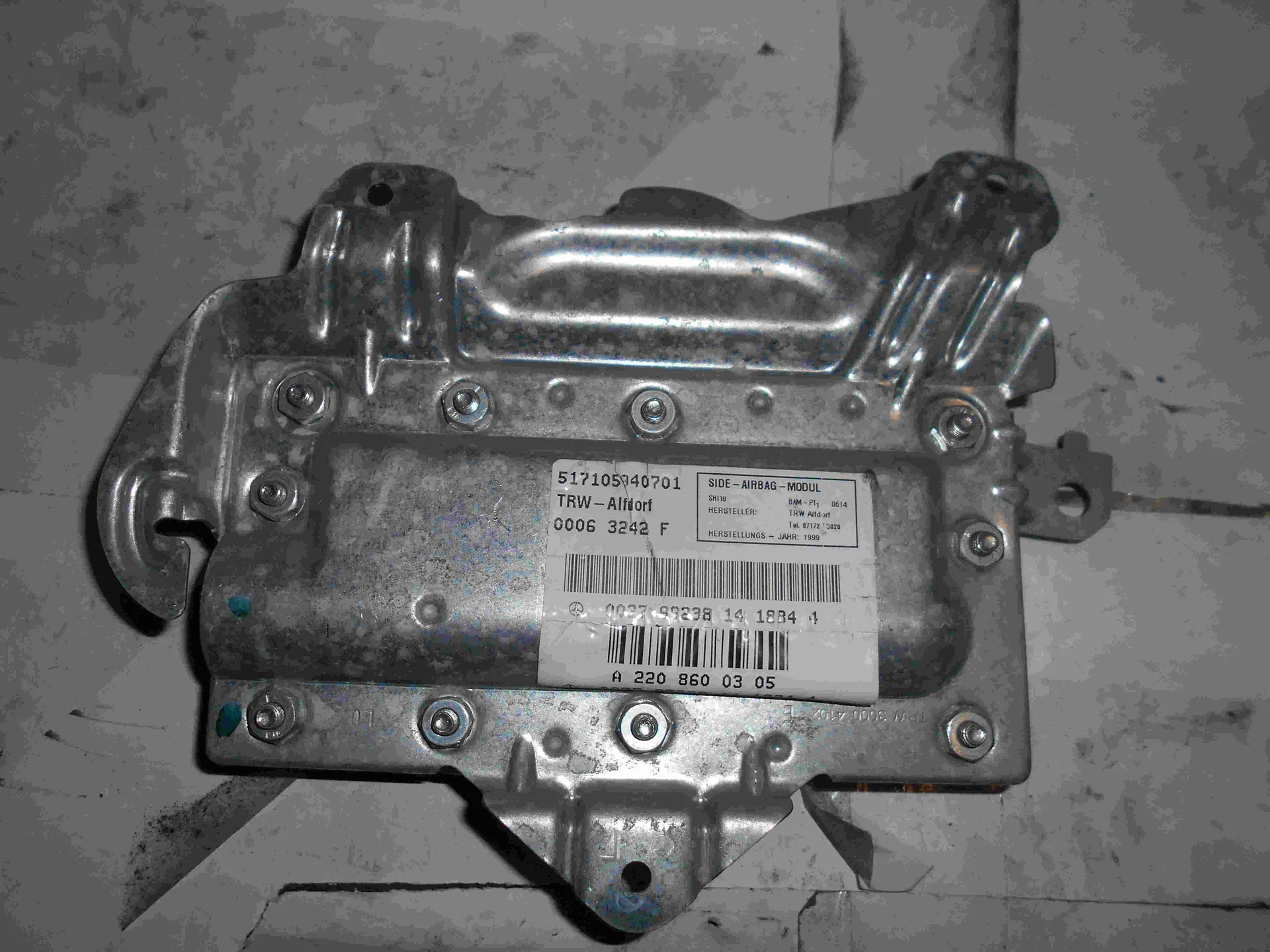 Подушка безопасности задней левой двери Mercedes-Benz W220 A2208600305 - миниатюра 2