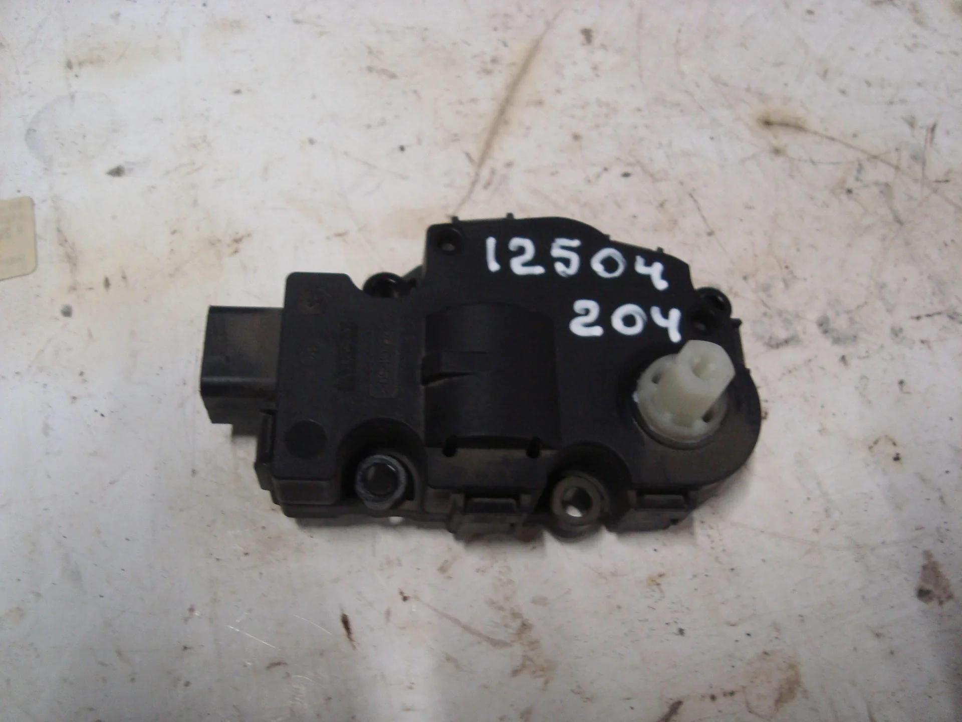 Моторчик заслонки печки Mercedes-Benz W204 271 A2219066900 - изображение 1
