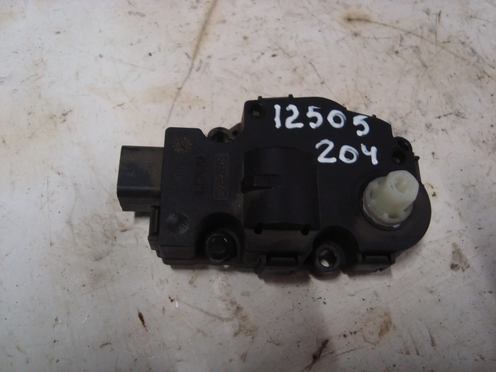 Моторчик заслонки печки Mercedes-Benz W204 271 A2219066900 - изображение 1