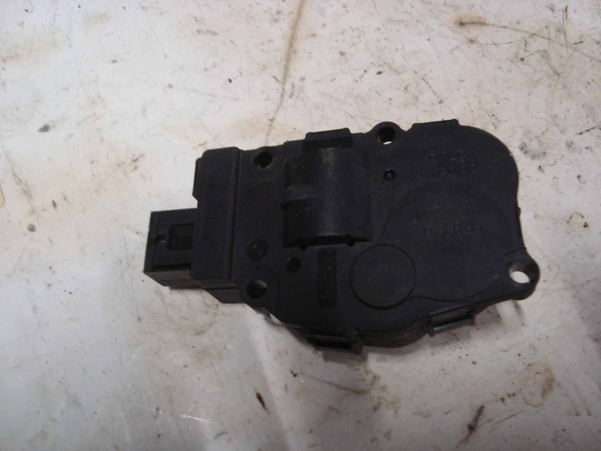 Моторчик заслонки печки Mercedes-Benz W204 271 A2219066900 - миниатюра 2