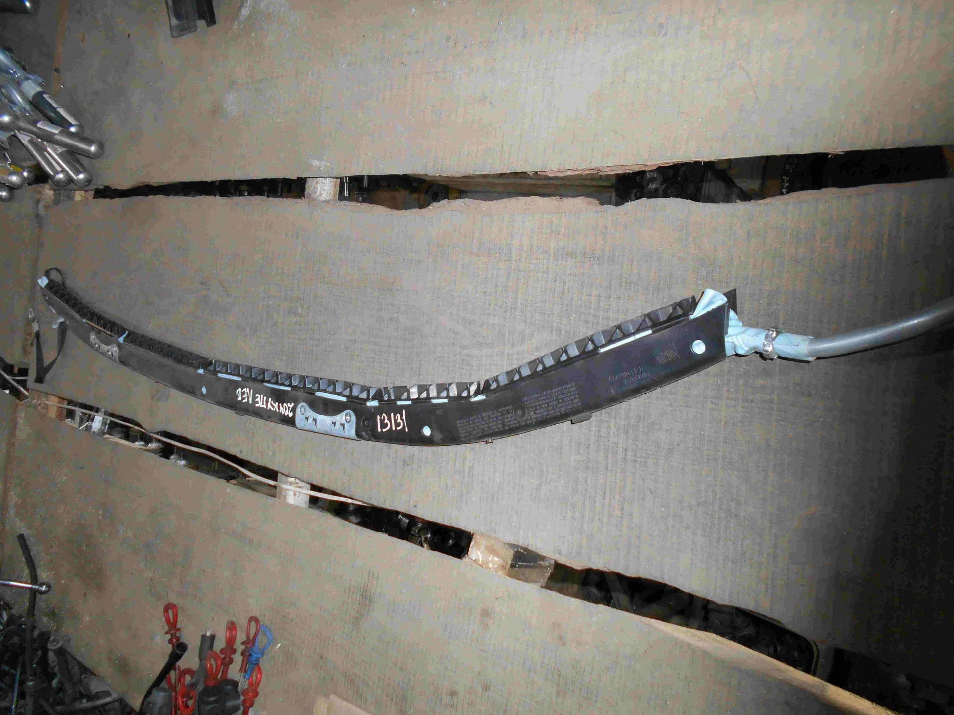Шторка левая Mercedes-Benz CL203  A2038601905 - миниатюра 2