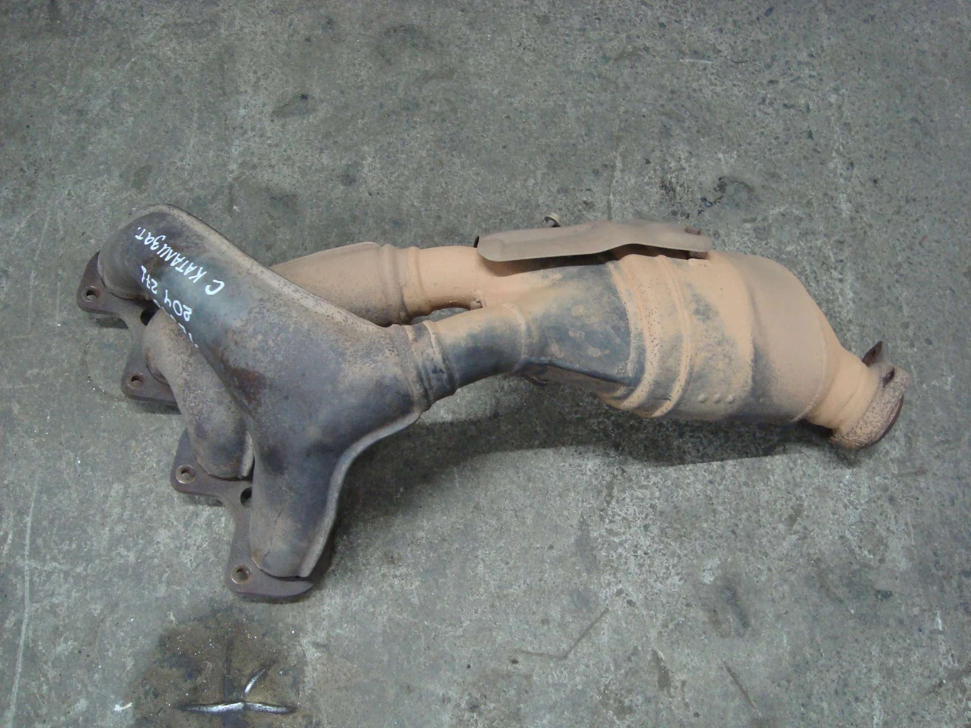 Выпускной коллектор Mercedes-Benz W204 271 A2041403009 - миниатюра 2