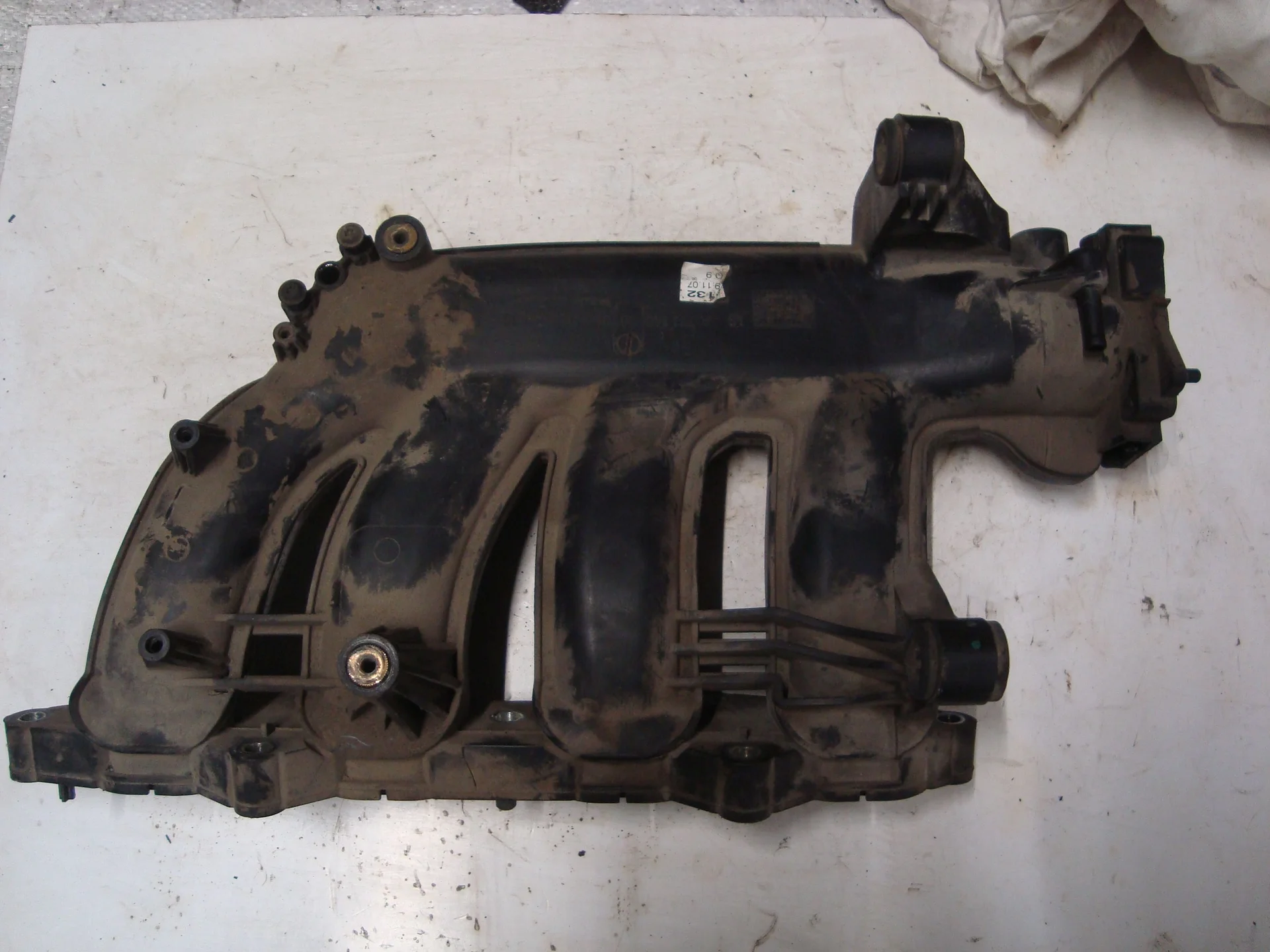 Впускной коллектор Mercedes-Benz W204 271 A2711400601 - миниатюра 2