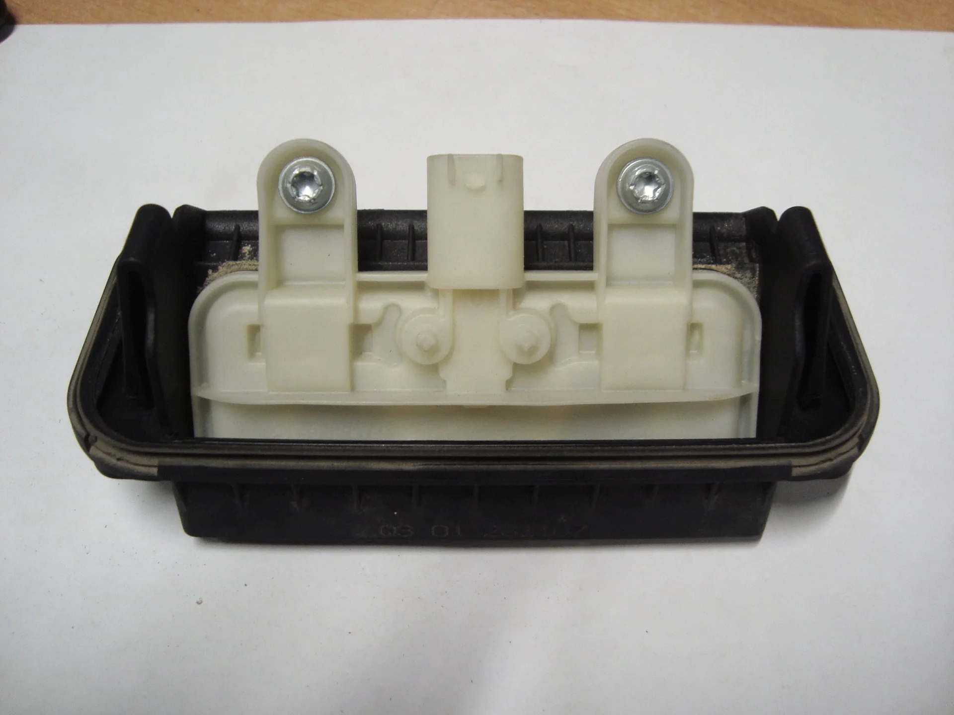 Ручка наружная крышки багажника Mercedes-Benz W204 271 A2047500293 - миниатюра 3