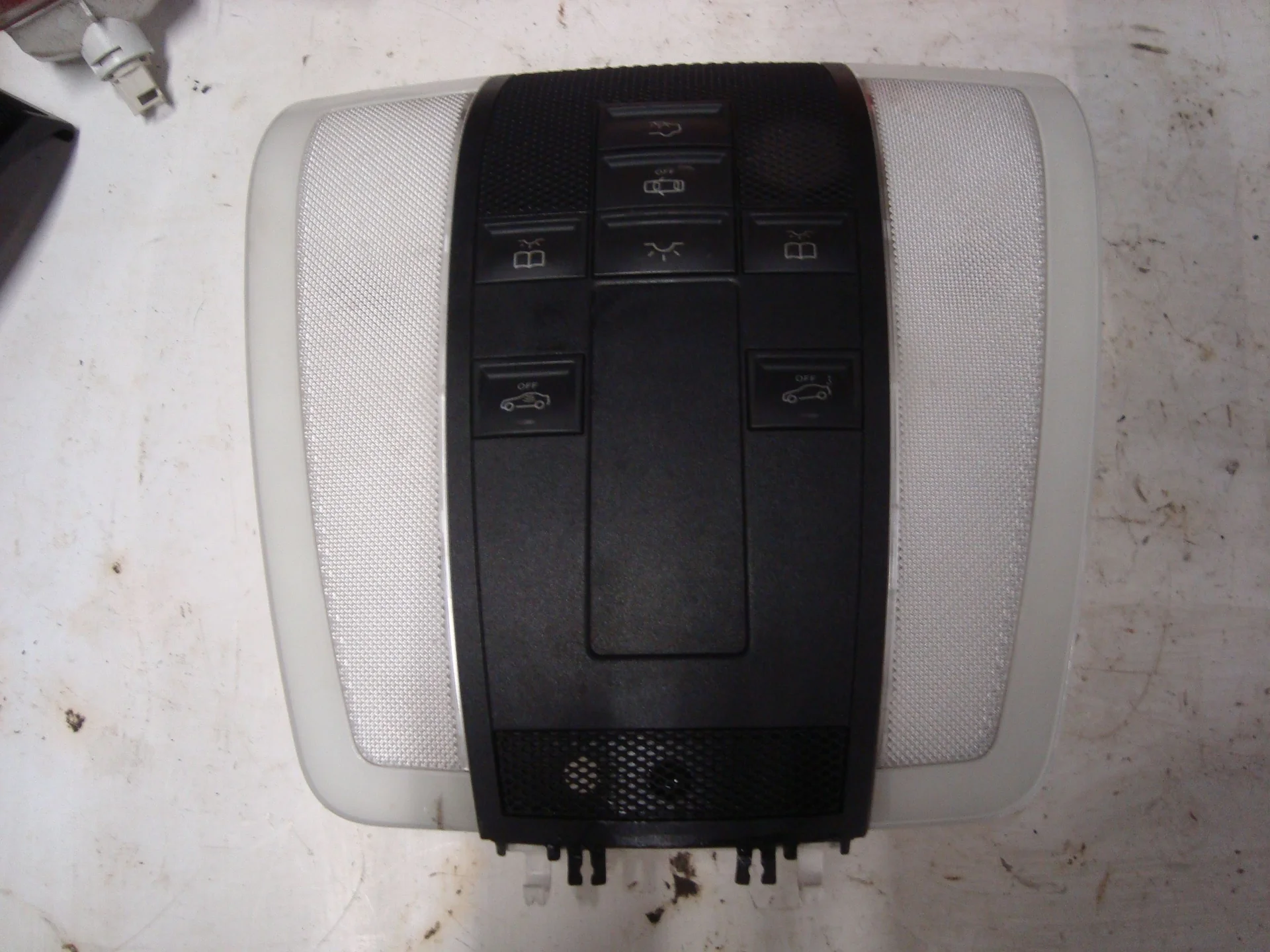 Плафон салонный передний Mercedes-Benz W204 271 A2048208501 - миниатюра 2
