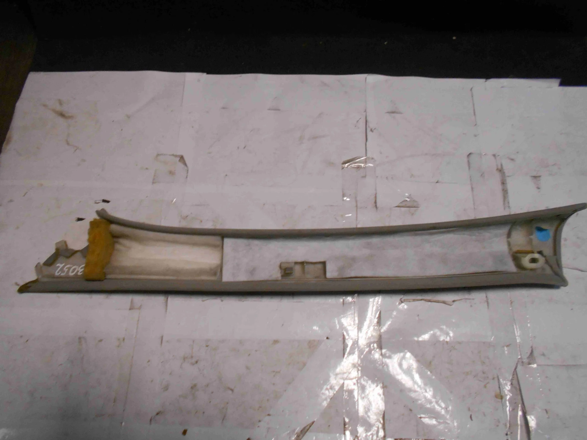 Обшивка стойки передняя правая Mercedes-Benz W211 A2216901425 - миниатюра 2