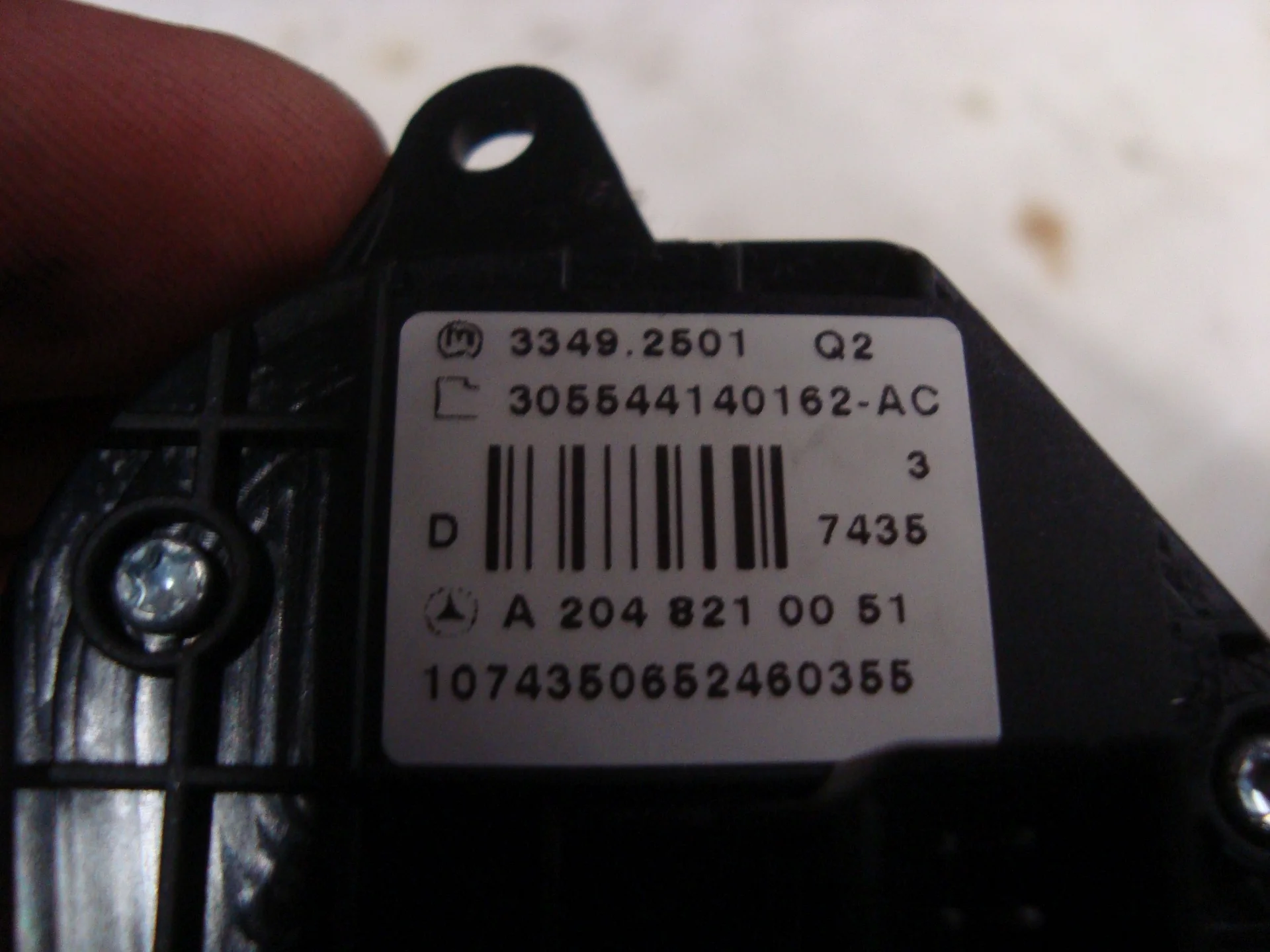Кнопки руля левые Mercedes-Benz W204 271 A2048210351 - миниатюра 3