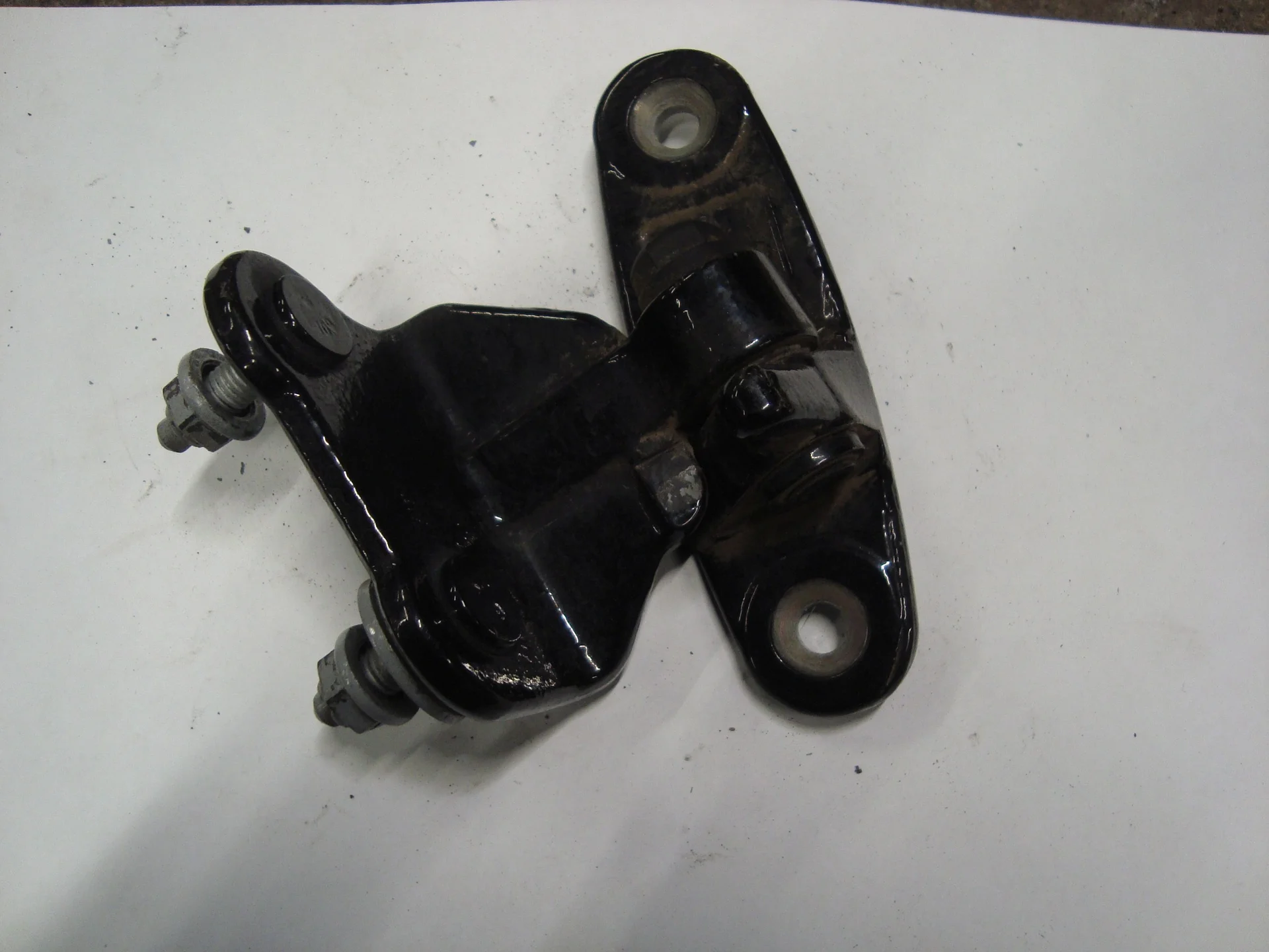Петля двери задняя правая верхняя Mercedes-Benz W204 271 A2047300237 - миниатюра 2