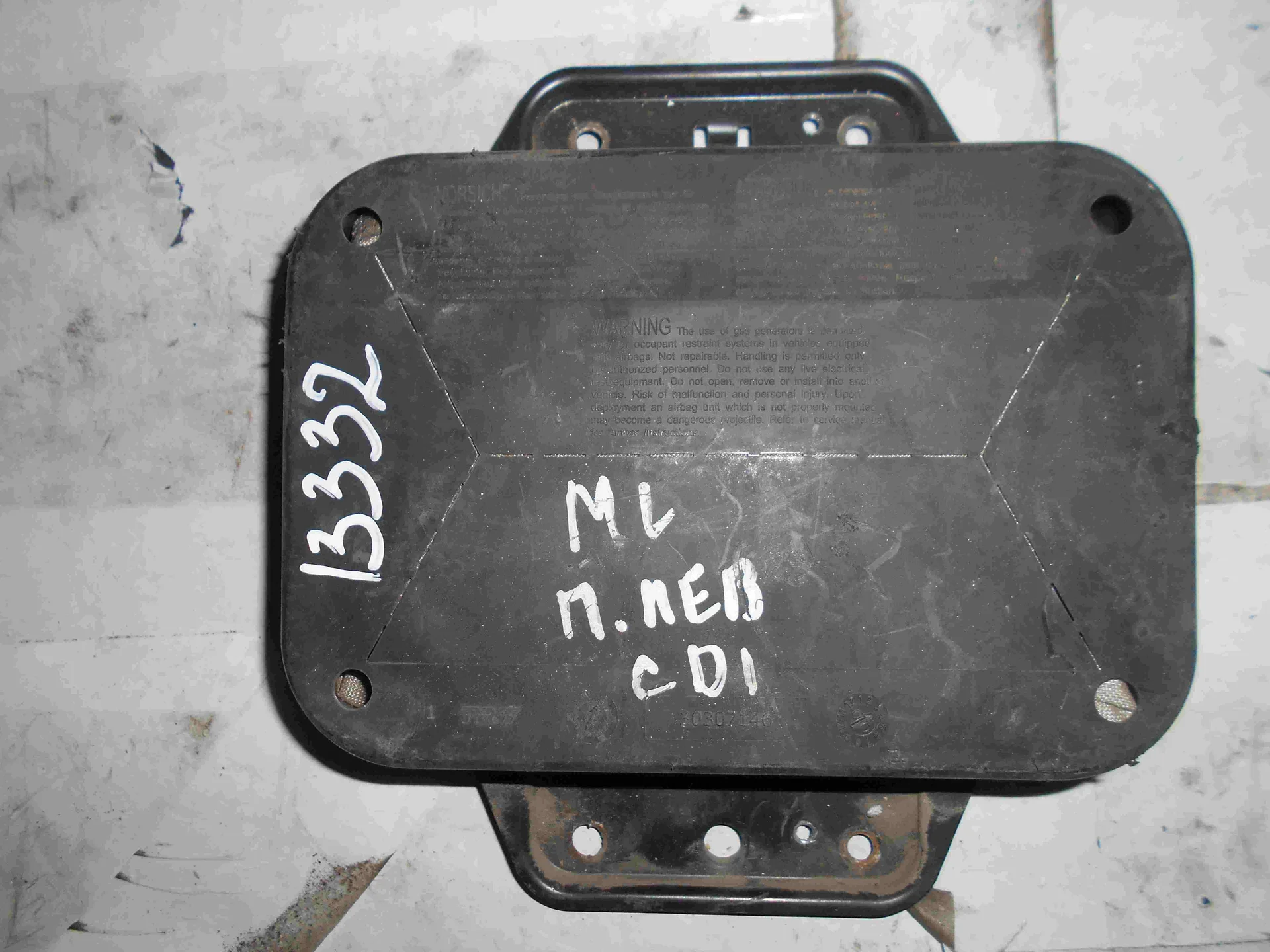 Подушка безопасности передней левой двери Mercedes-Benz W163 A1638600605 - изображение 1