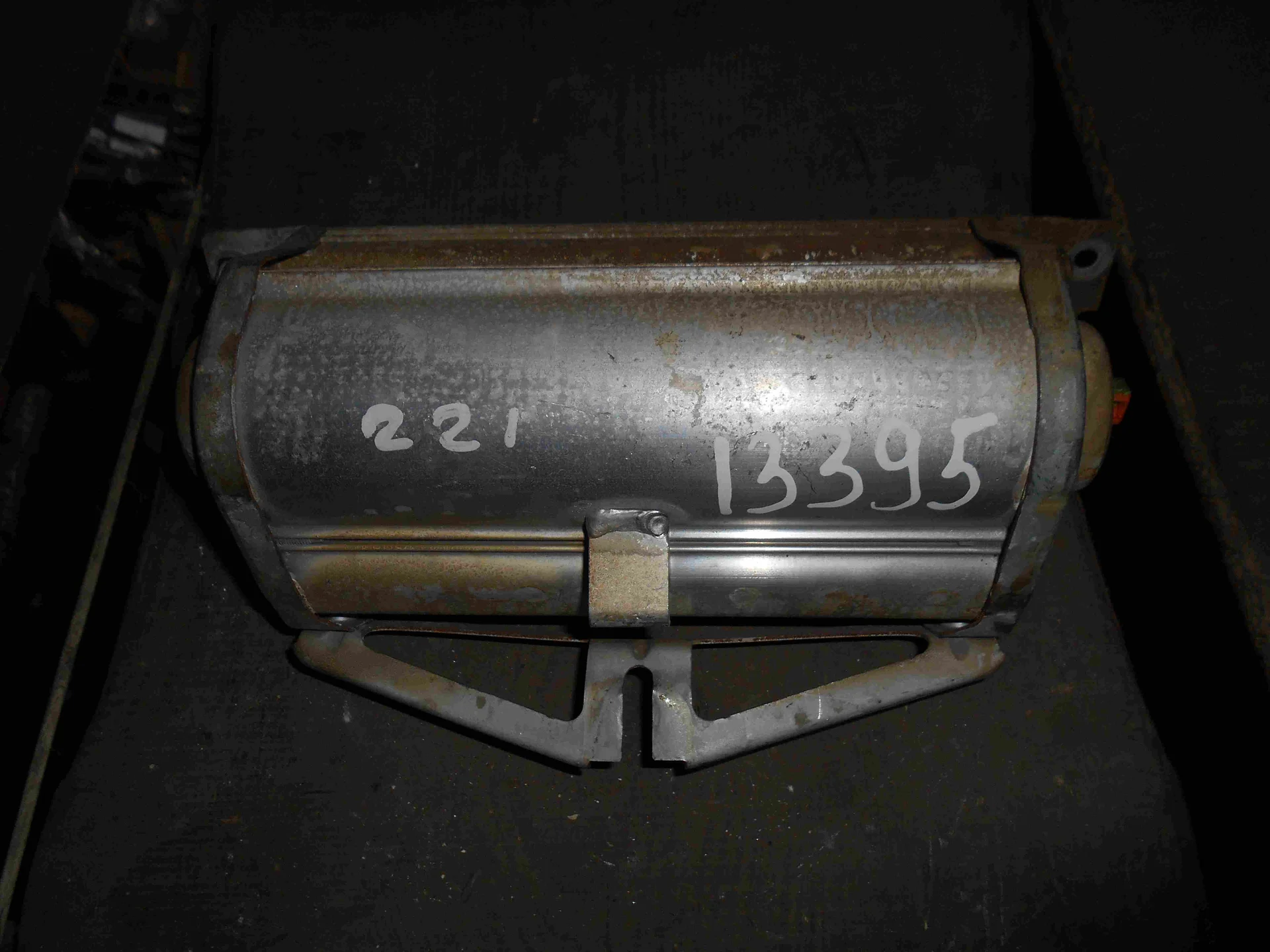 Подушка безопасности в торпеду Mercedes-Benz W221  A2218601302 - миниатюра 2