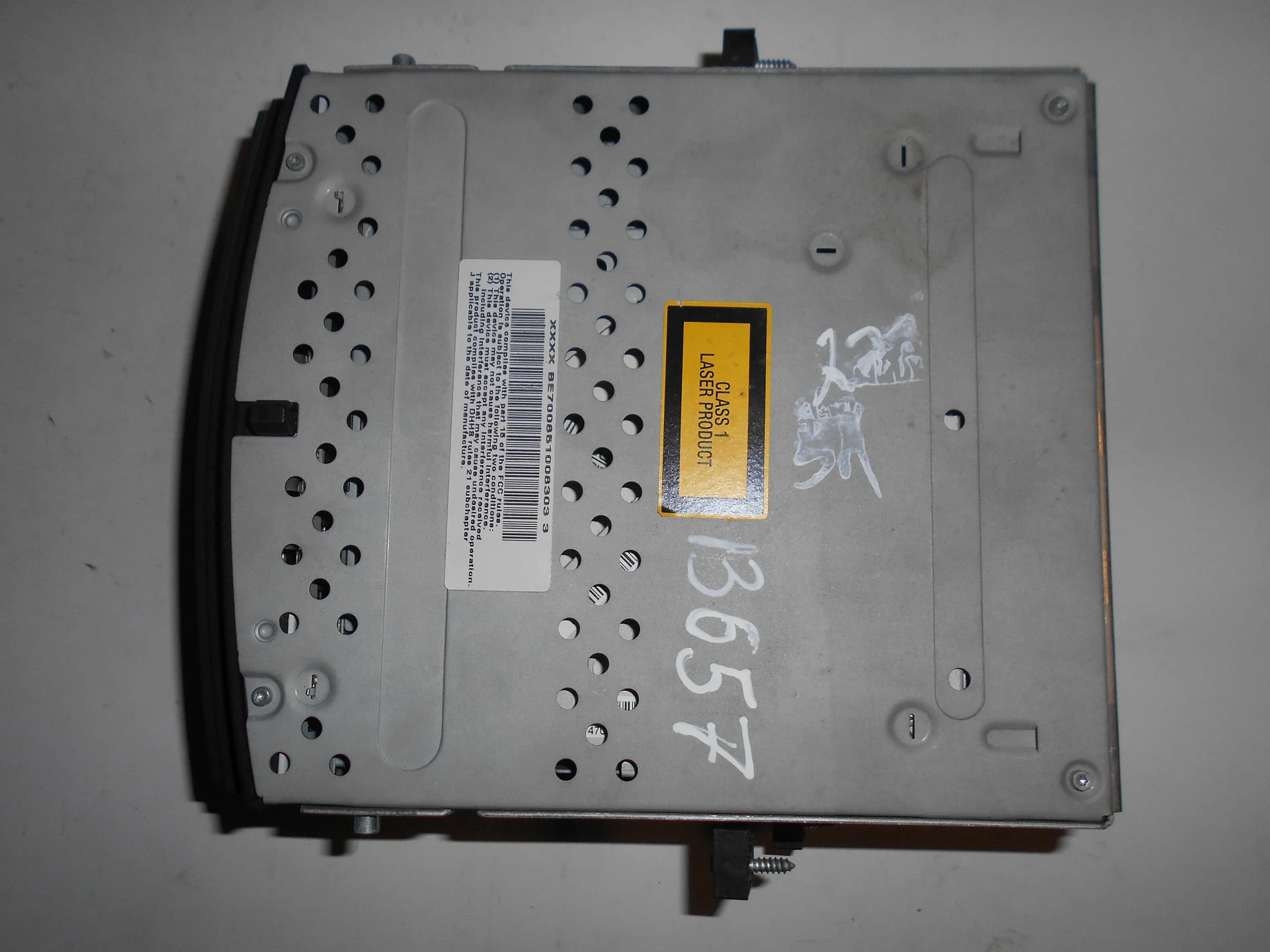 Магнитола Mercedes-Benz W221 A2218702586 - миниатюра 2