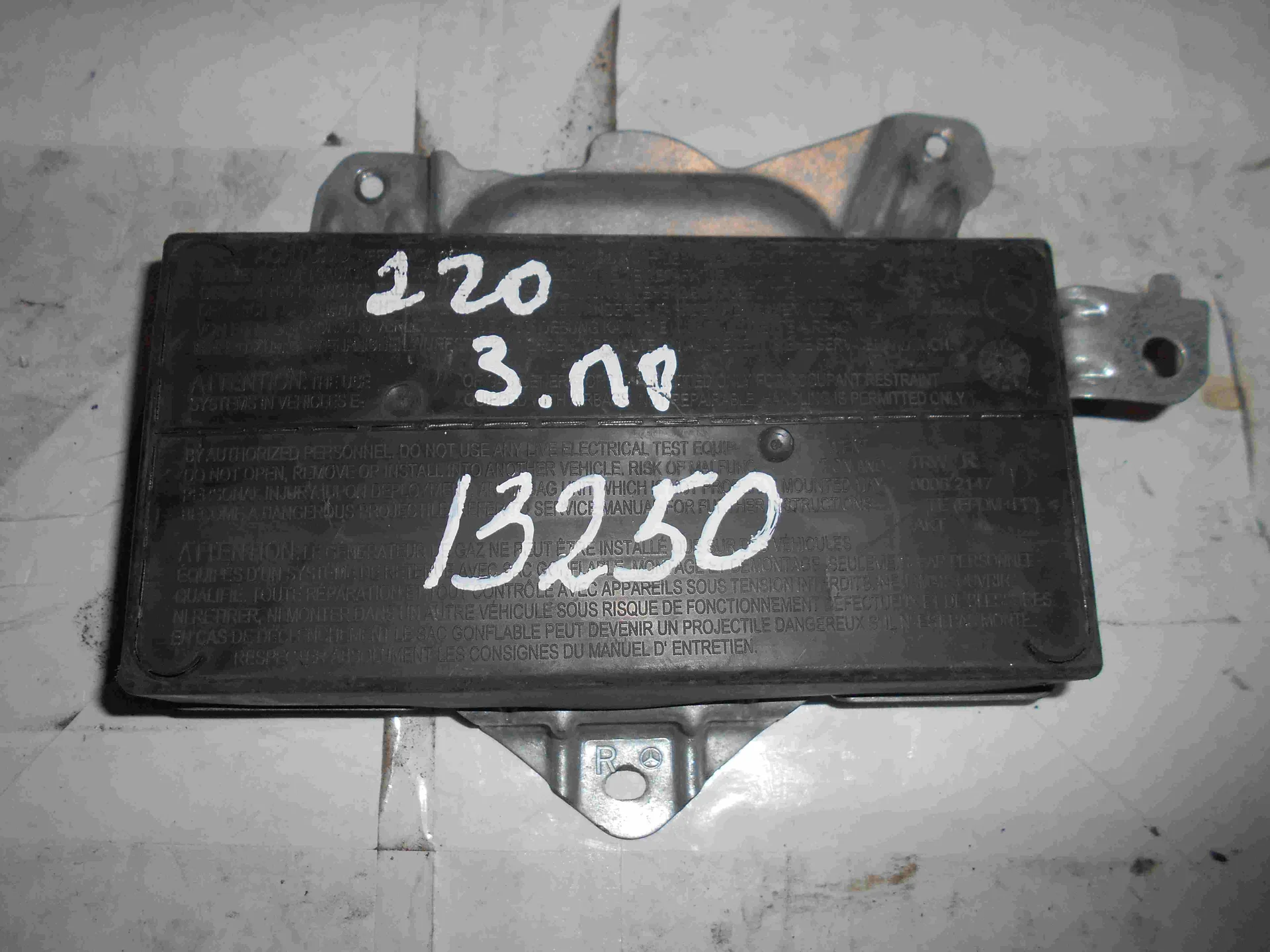 Подушка безопасности задней правой двери Mercedes-Benz W220 A2208600405 - изображение 1
