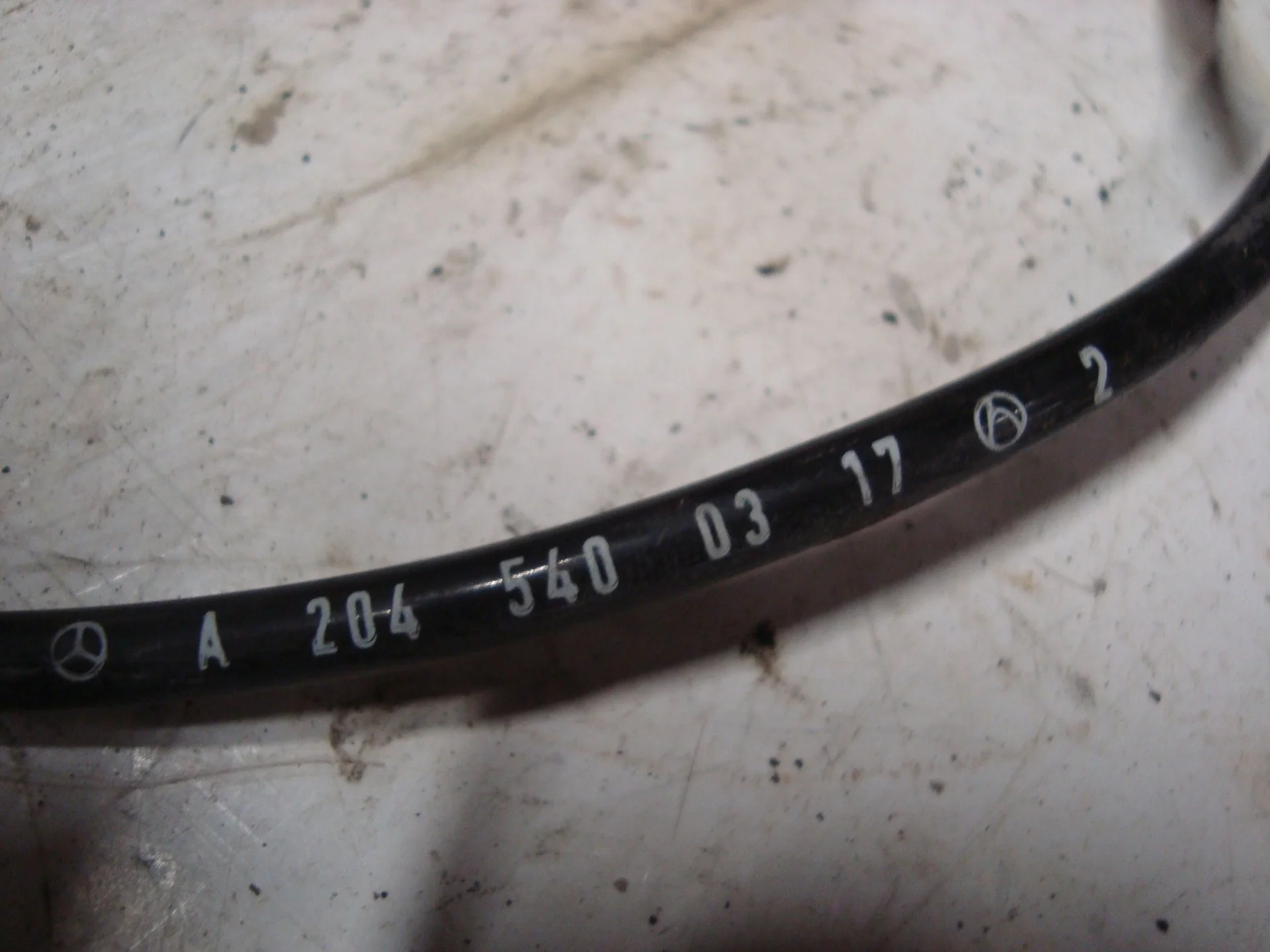 Датчик ABS задний Mercedes-Benz W204 271 A2045400317 - миниатюра 4