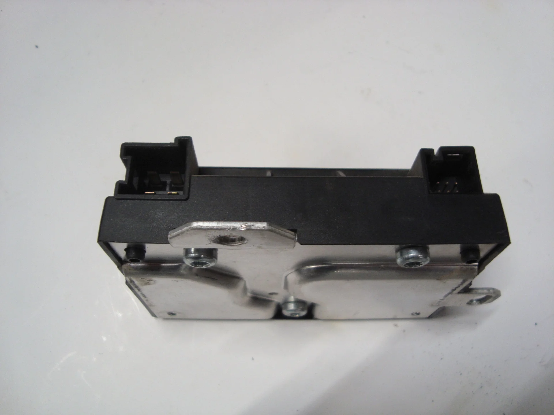 Блок управления топливным насосом Mercedes-Benz W204 271 A2215401601 - миниатюра 2