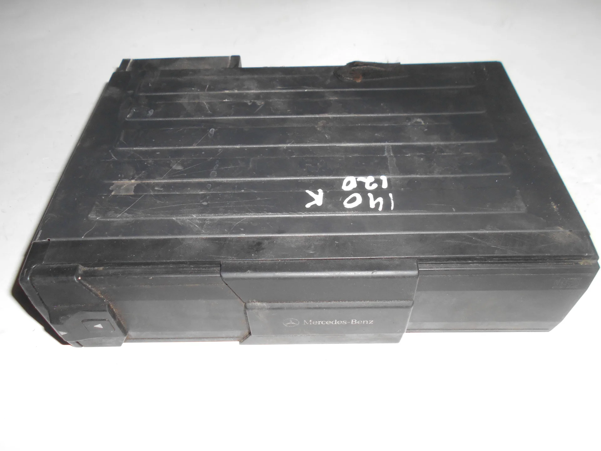 CD-чейнджер Mercedes-Benz C140 A0028205989 - миниатюра 2