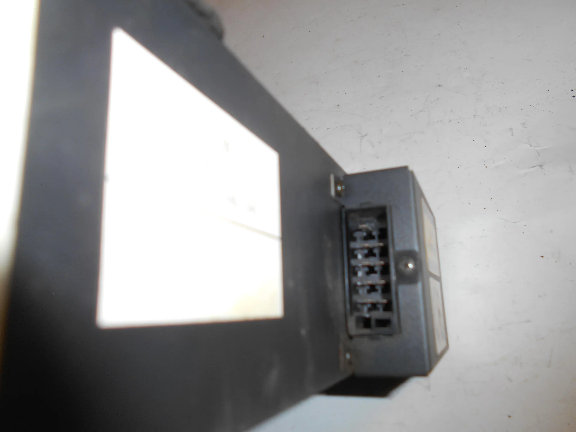 CD-чейнджер Mercedes-Benz C140 A0028205989 - миниатюра 3
