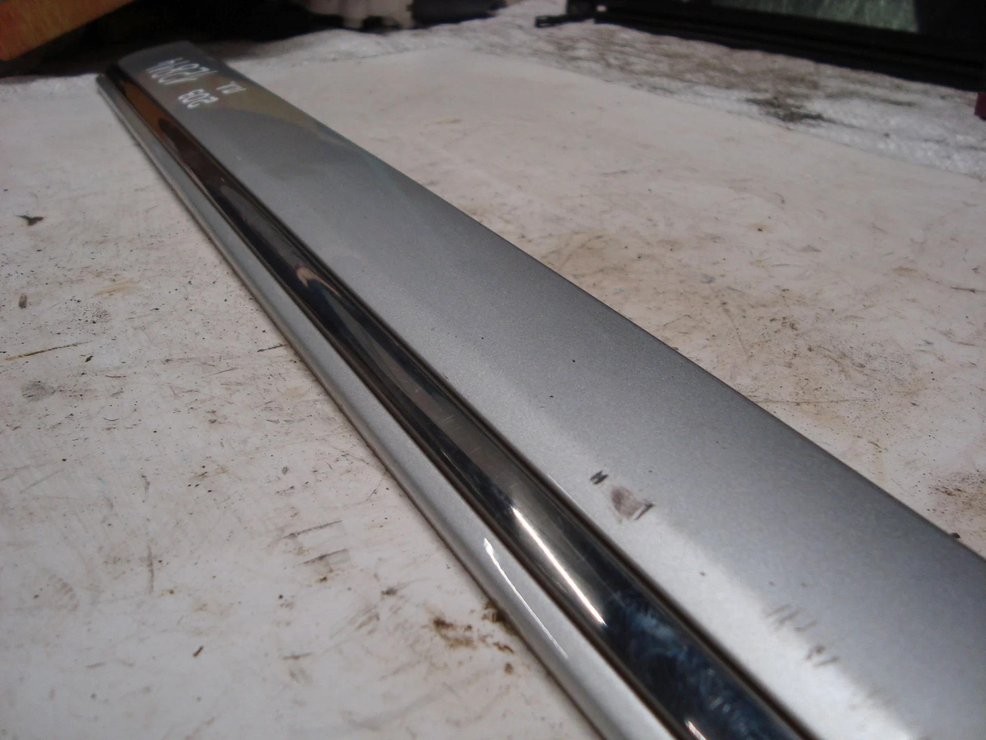 Накладка двери передней левой Mercedes-Benz W203 111 A2036904962 - миниатюра 5
