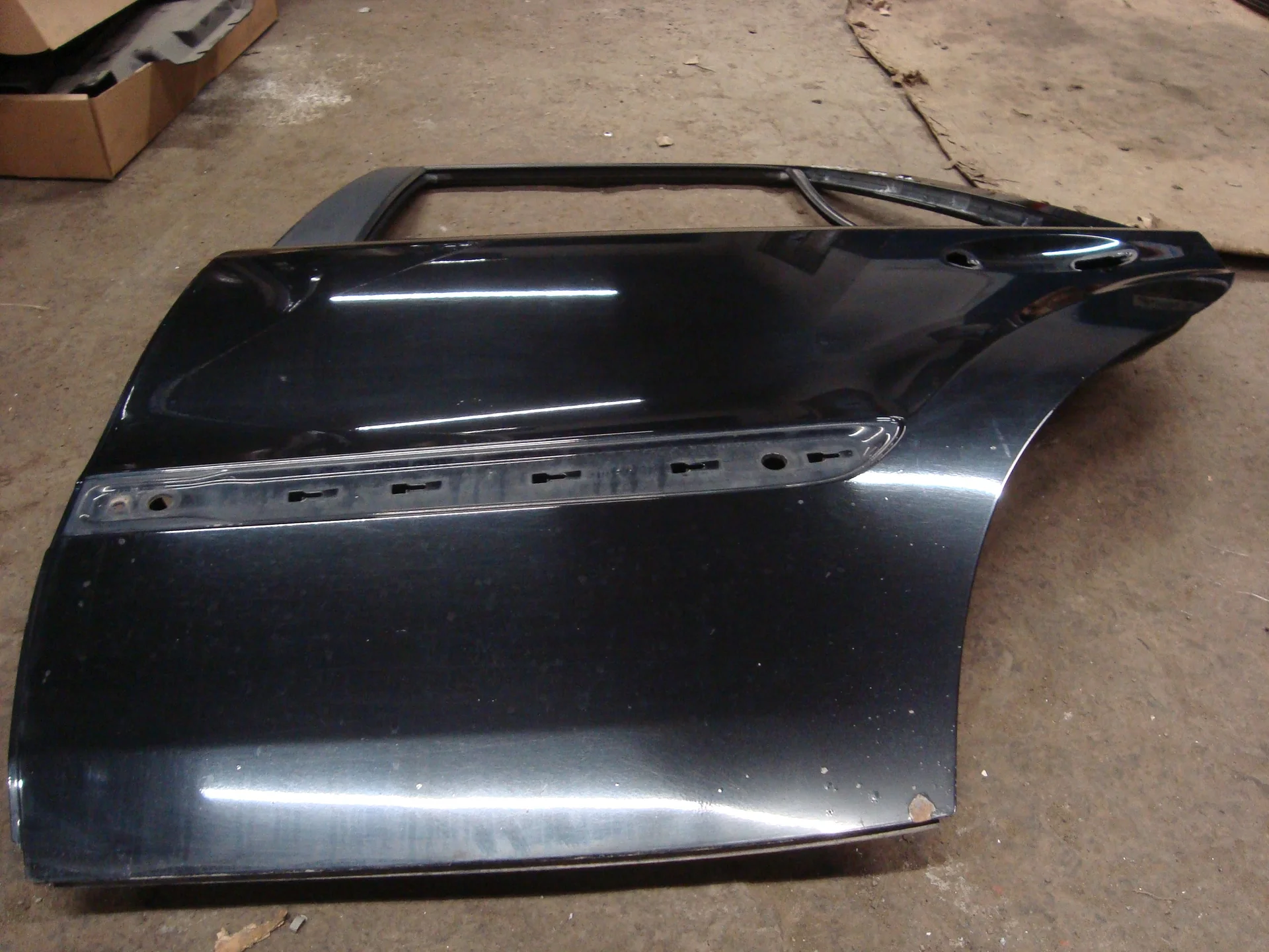Дверь боковая задняя левая Mercedes-Benz W164 642 A1647300105 - миниатюра 5