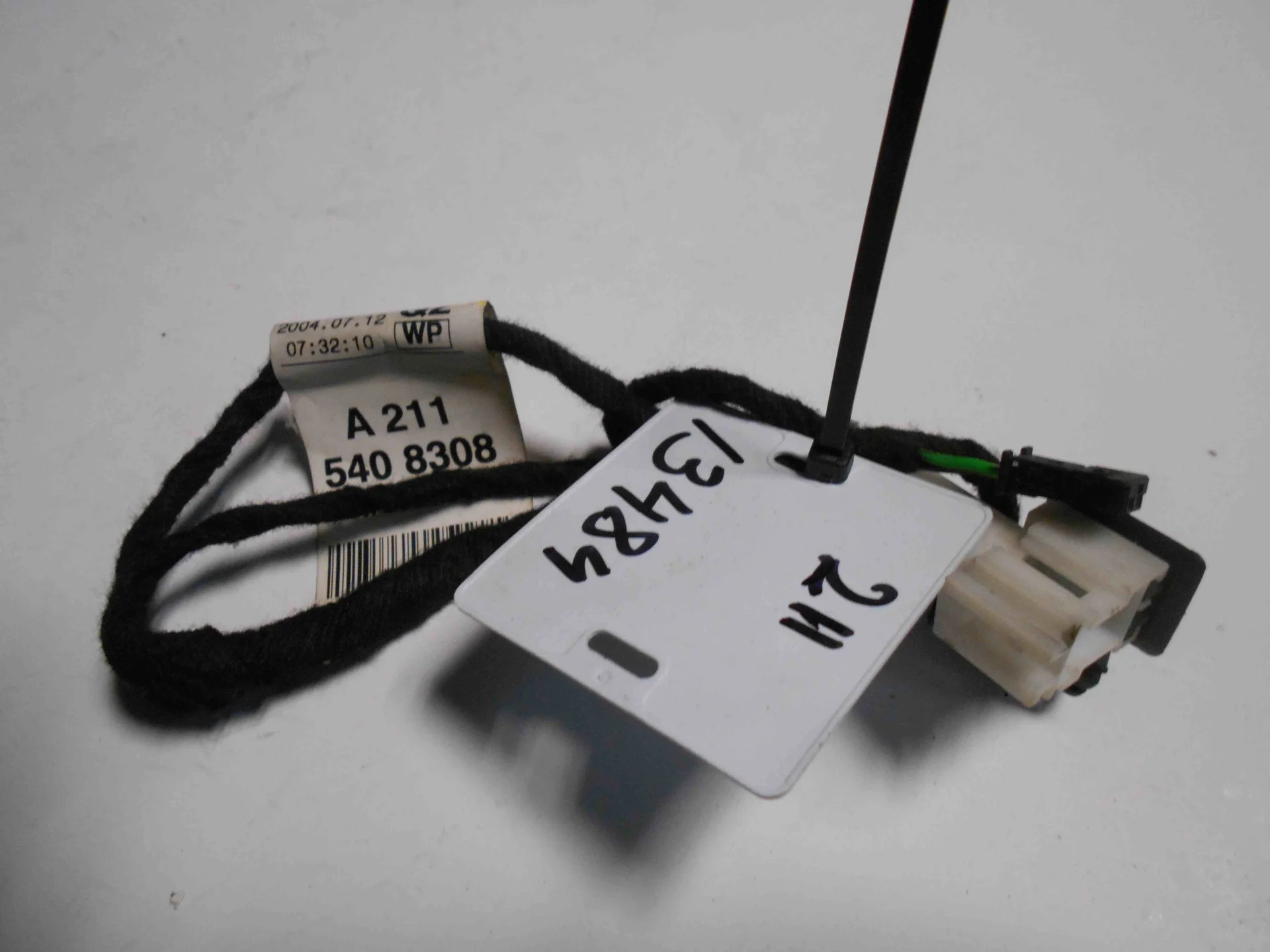 Жгут проводки динамиков Mercedes-Benz W211  A2115408308 - миниатюра 2