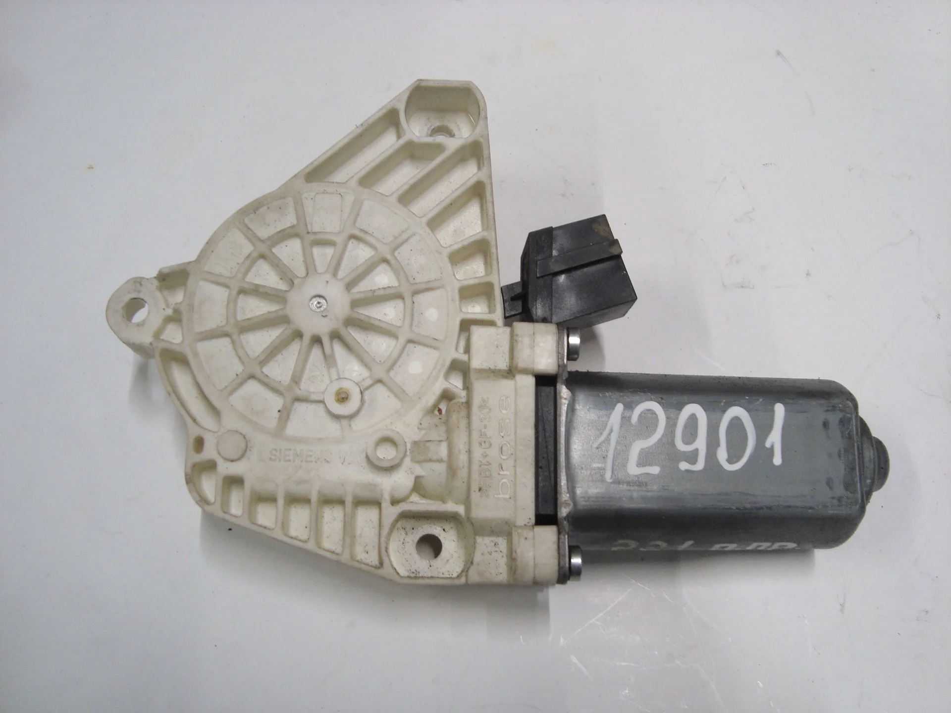 Моторчик переднего правого стеклоподъемника Mercedes-Benz W221  A2218202842 - миниатюра 2