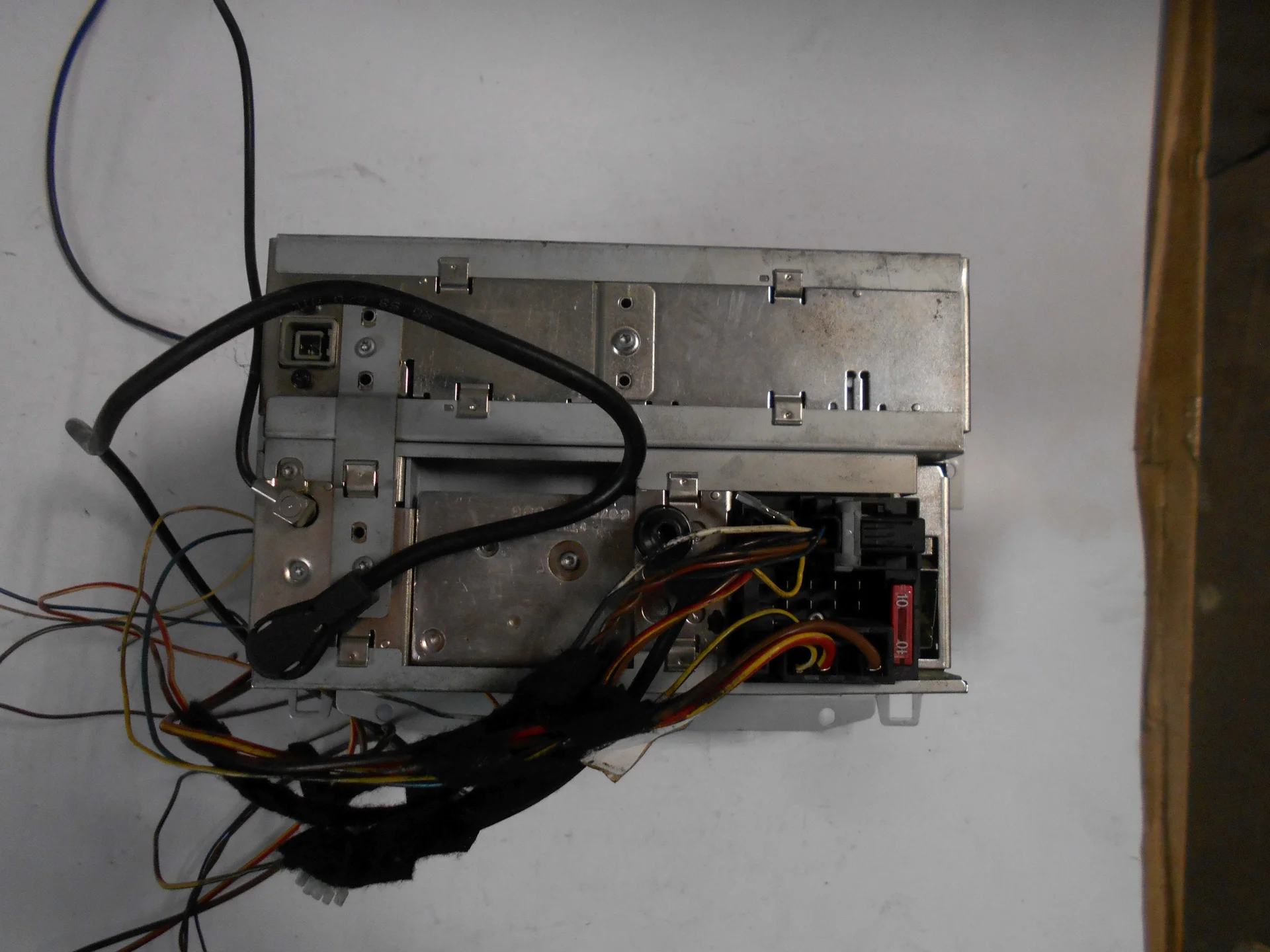 Команд Mercedes-Benz C215 A2208205889 - миниатюра 4