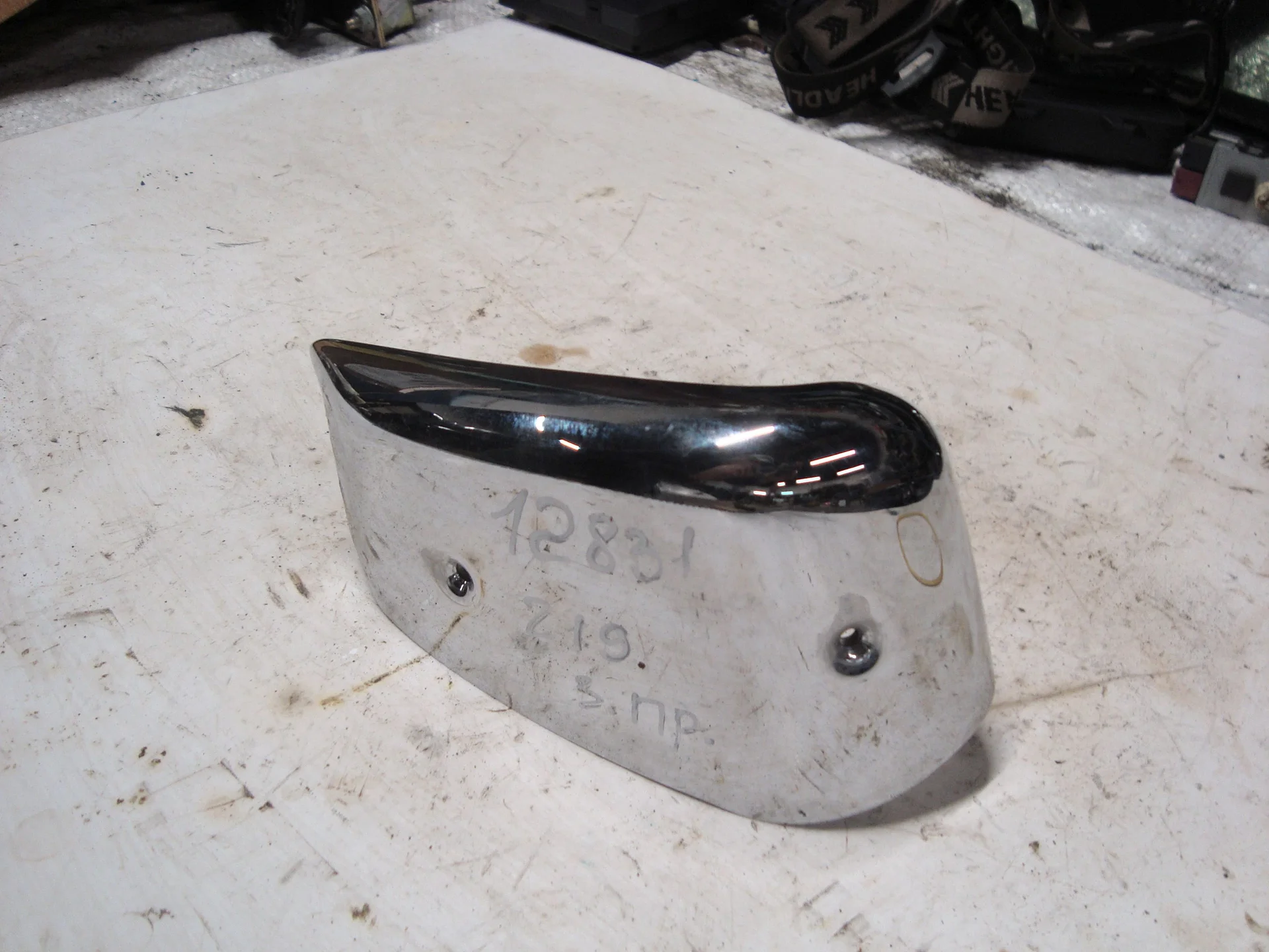Накладка двери хром задняя правая  Mercedes-Benz C219  A2197301048 - миниатюра 2