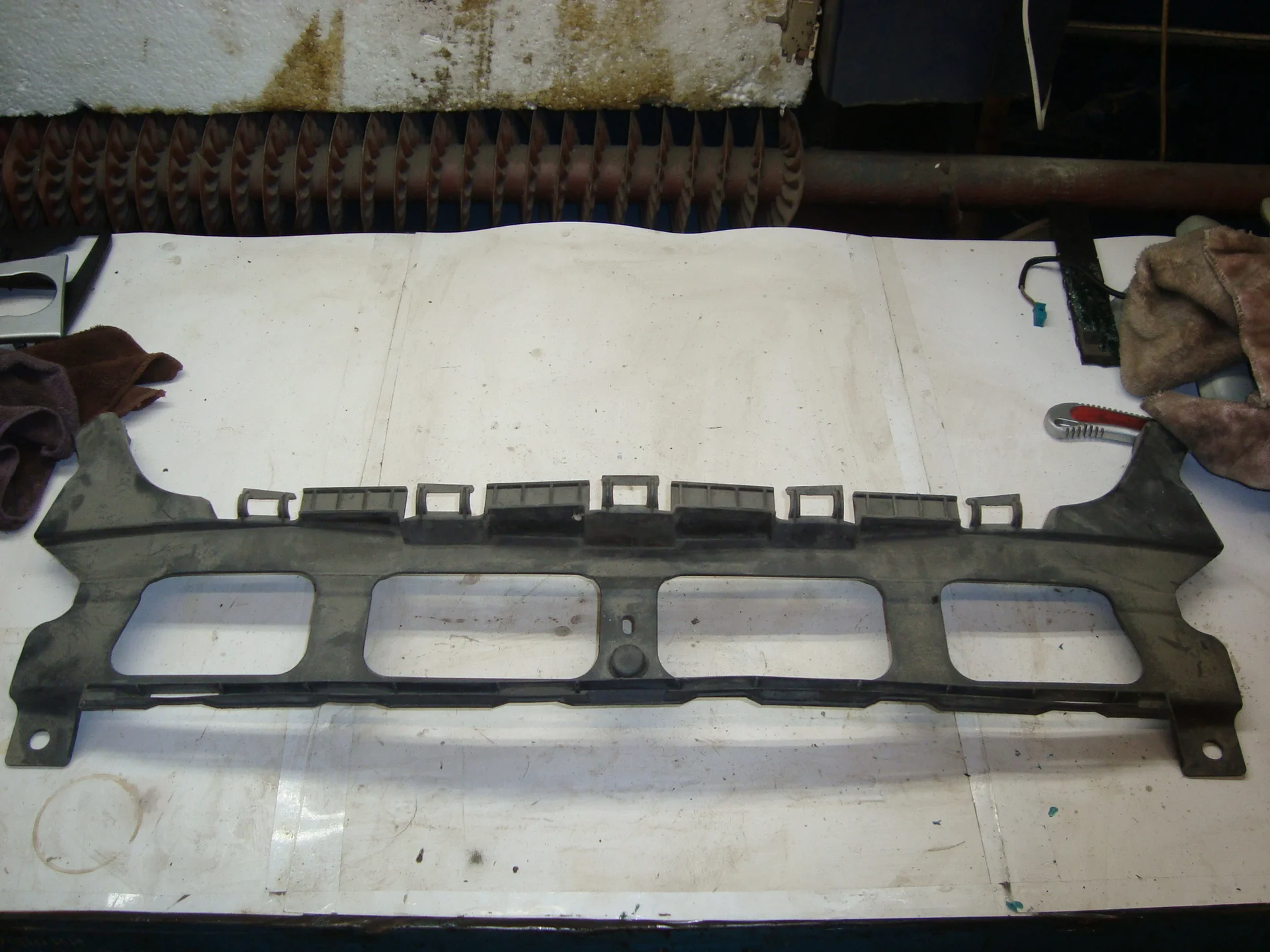 Каркас переднего бампера Mercedes-Benz W221  A2218850065 - миниатюра 2