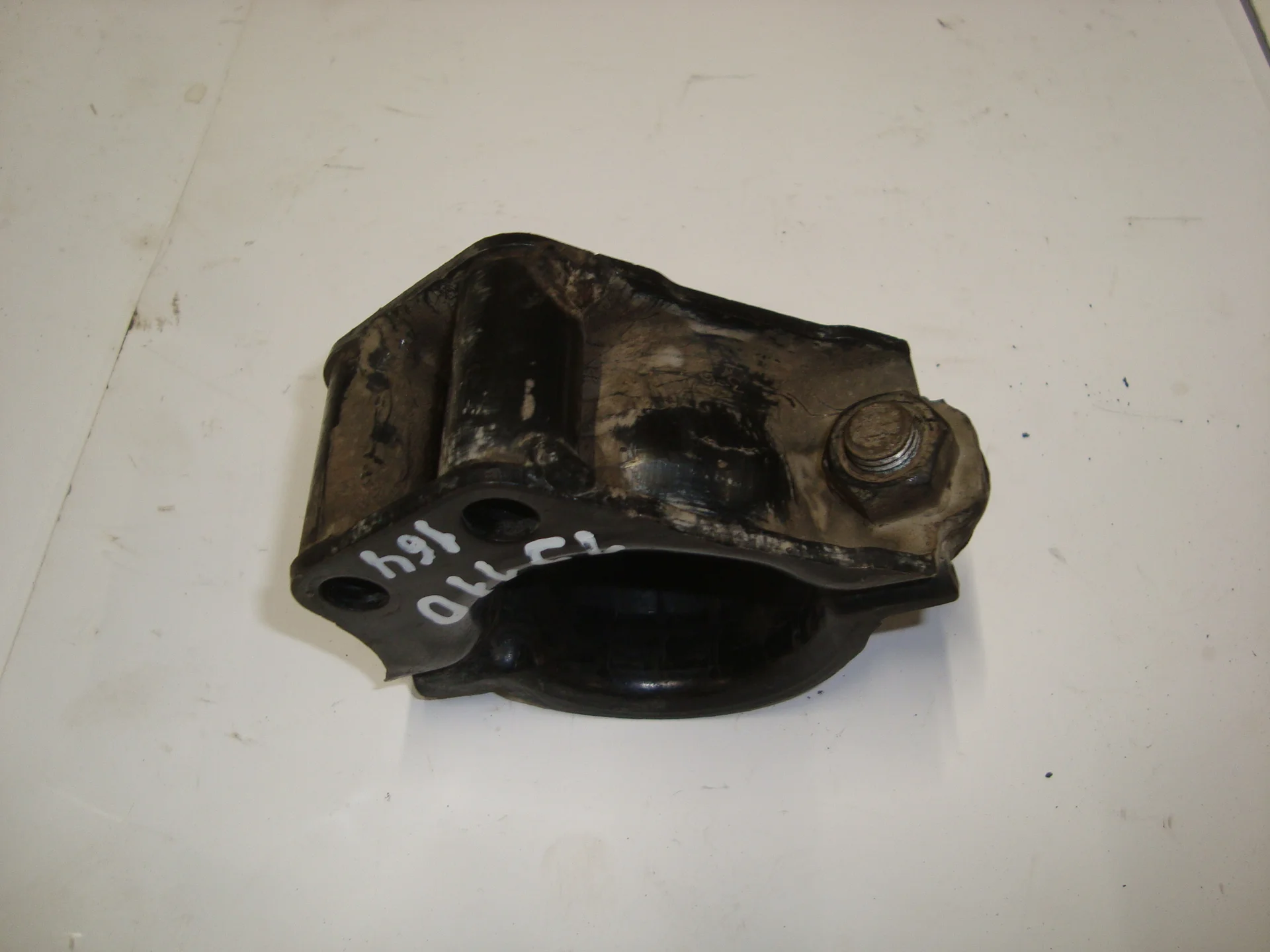 Крепление стабилизатора переднее левое Mercedes-Benz W164 642 A1643230063 - миниатюра 2