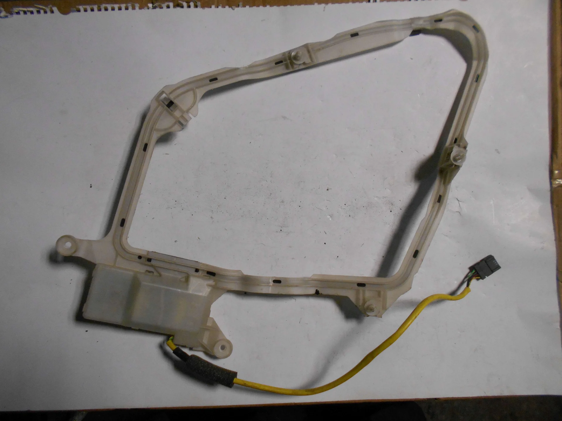 Антенна KeyLess Go передняя правая Mercedes-Benz W220 A2208200275 - миниатюра 2
