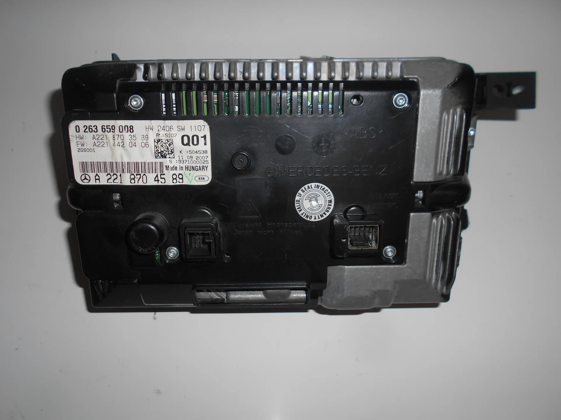 Панель приборов Mercedes-Benz W221 272 A2218704589 - миниатюра 3