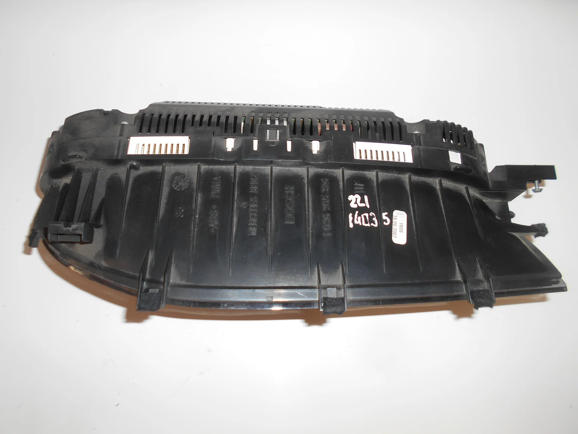 Панель приборов Mercedes-Benz W221 A2215401848 - миниатюра 3