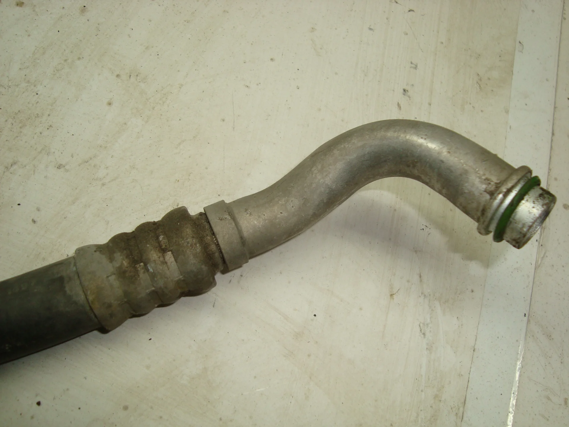 Трубка кондиционера Mercedes-Benz W210 112 A2108304415 - миниатюра 2