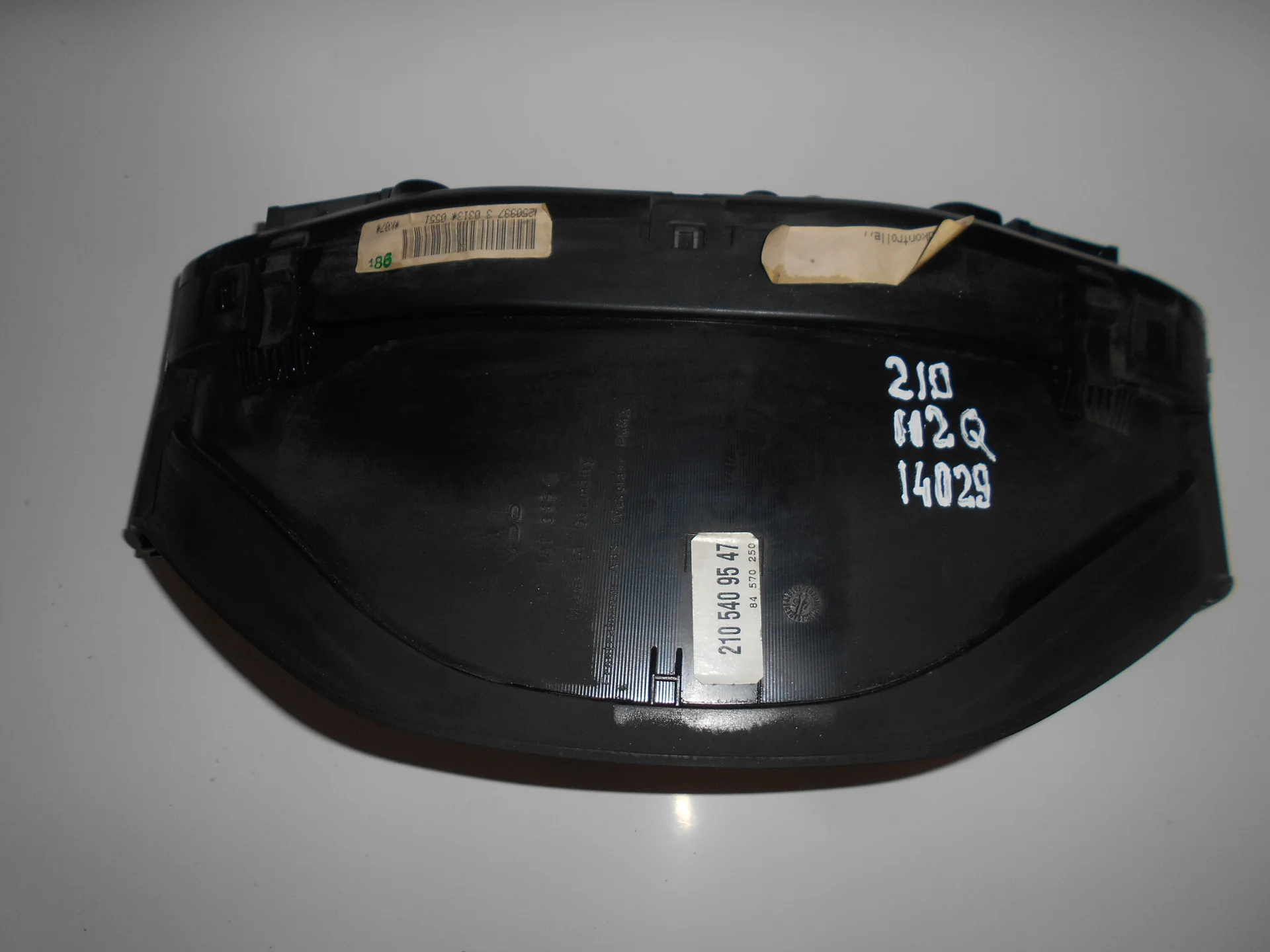 Панель приборов Mercedes-Benz W210 112 A2105409547 - миниатюра 2