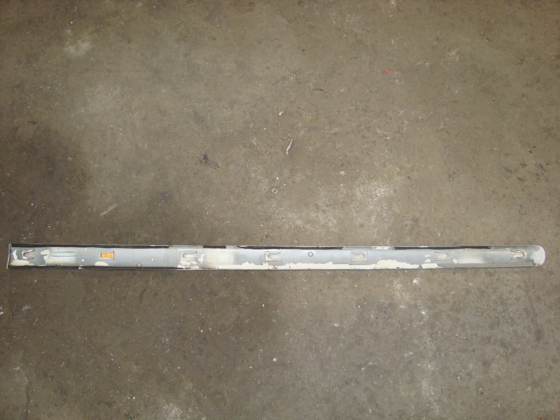 Накладка двери передней левой Mercedes-Benz W163 628 A1636900162 - миниатюра 2