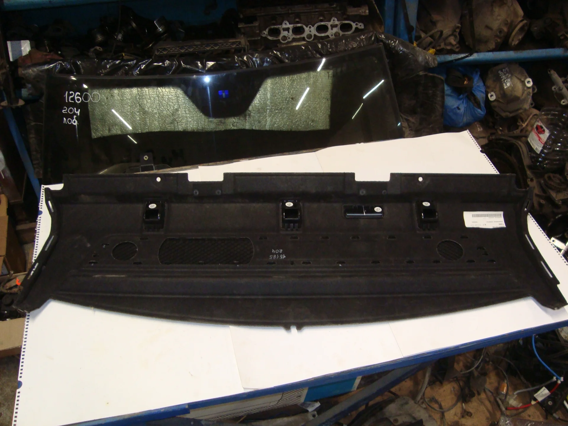 Накладка задней полки Mercedes-Benz W204 271 A2046900249 - миниатюра 3