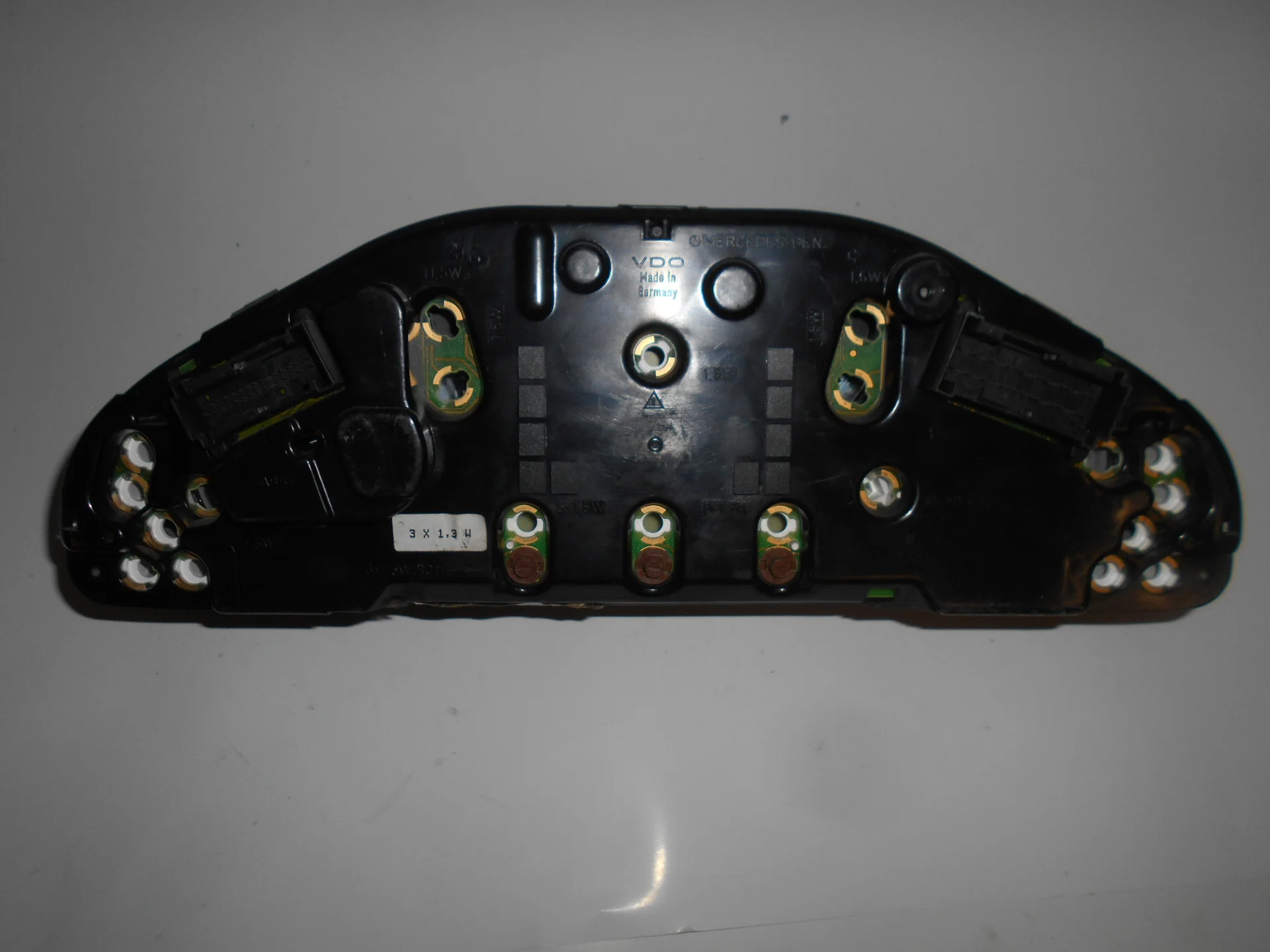 Панель приборов Mercedes-Benz W210 A2105406548 - миниатюра 3