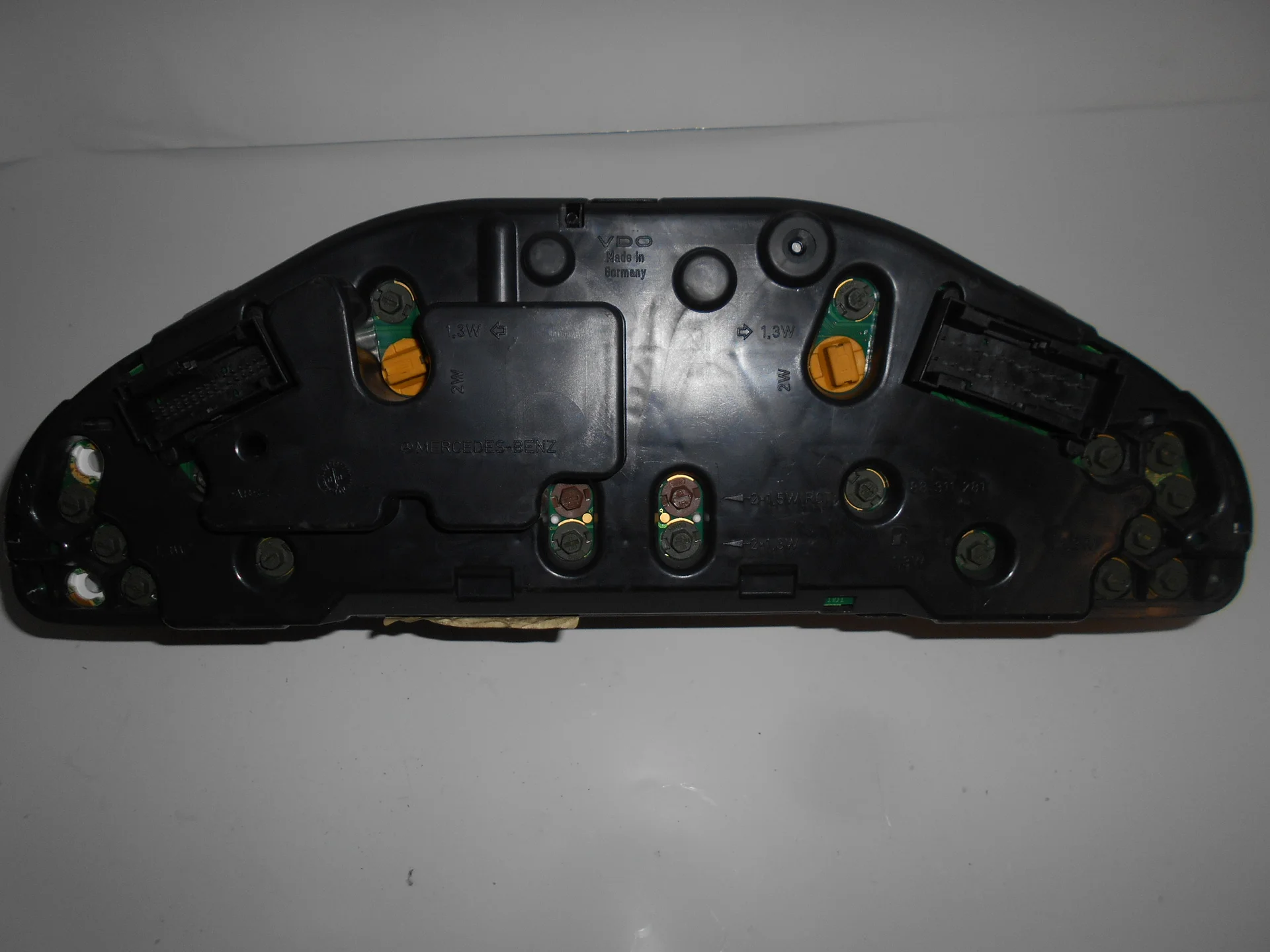 Панель приборов Mercedes-Benz C208 112 A2085404111 - миниатюра 3